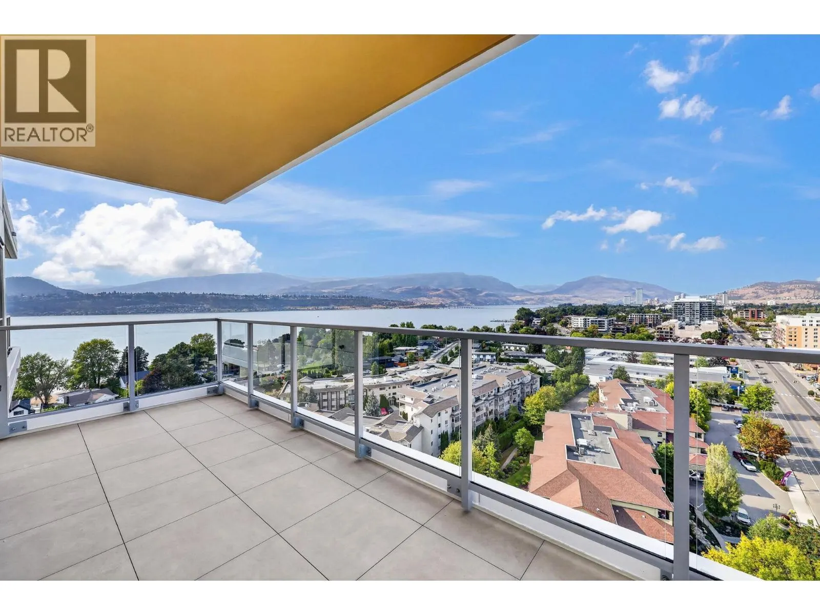 3300 Lakeshore Road Unit# 1303