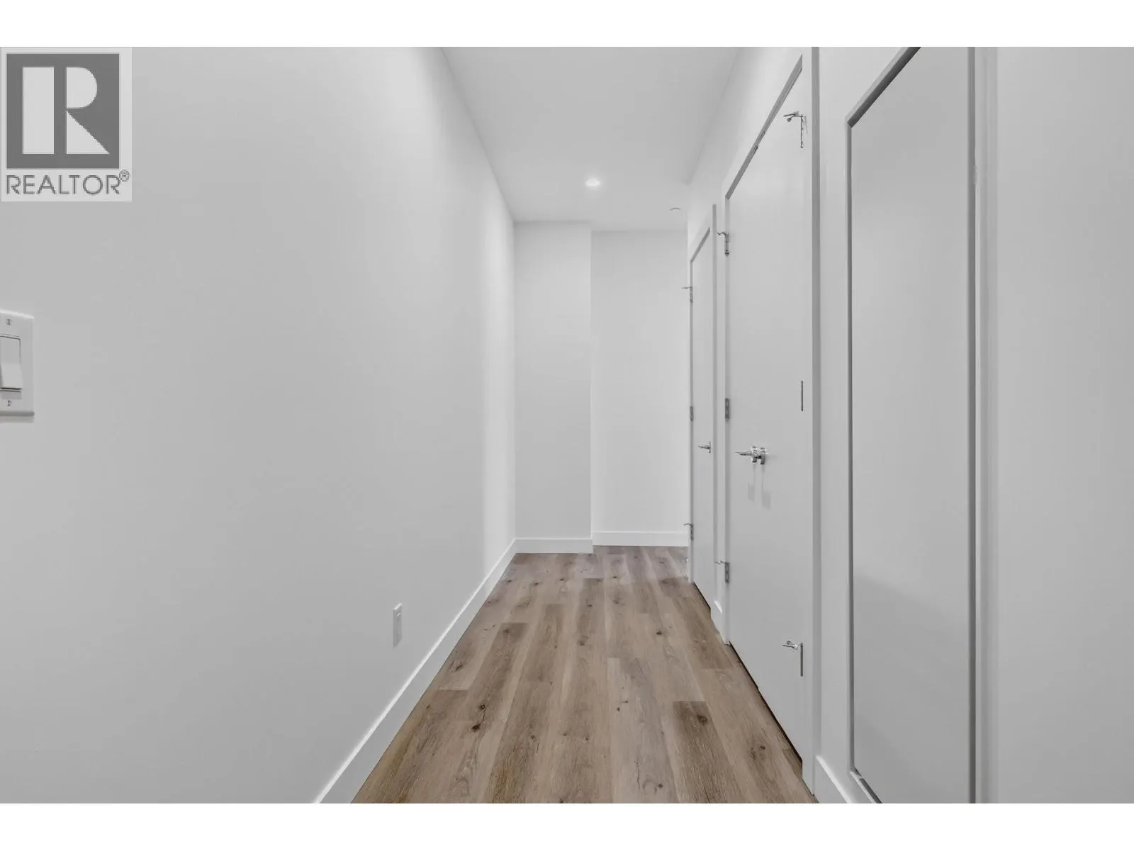 3300 Lakeshore Road Unit# 1303