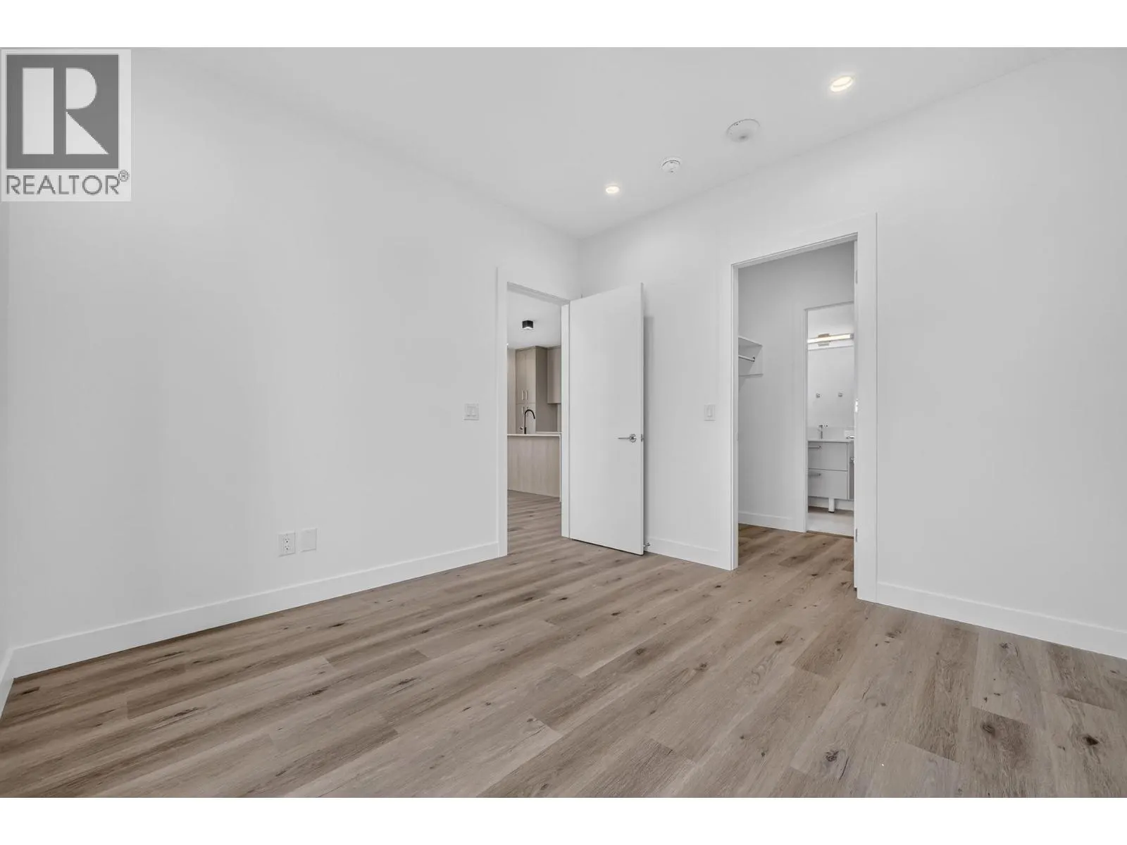 3300 Lakeshore Road Unit# 1303
