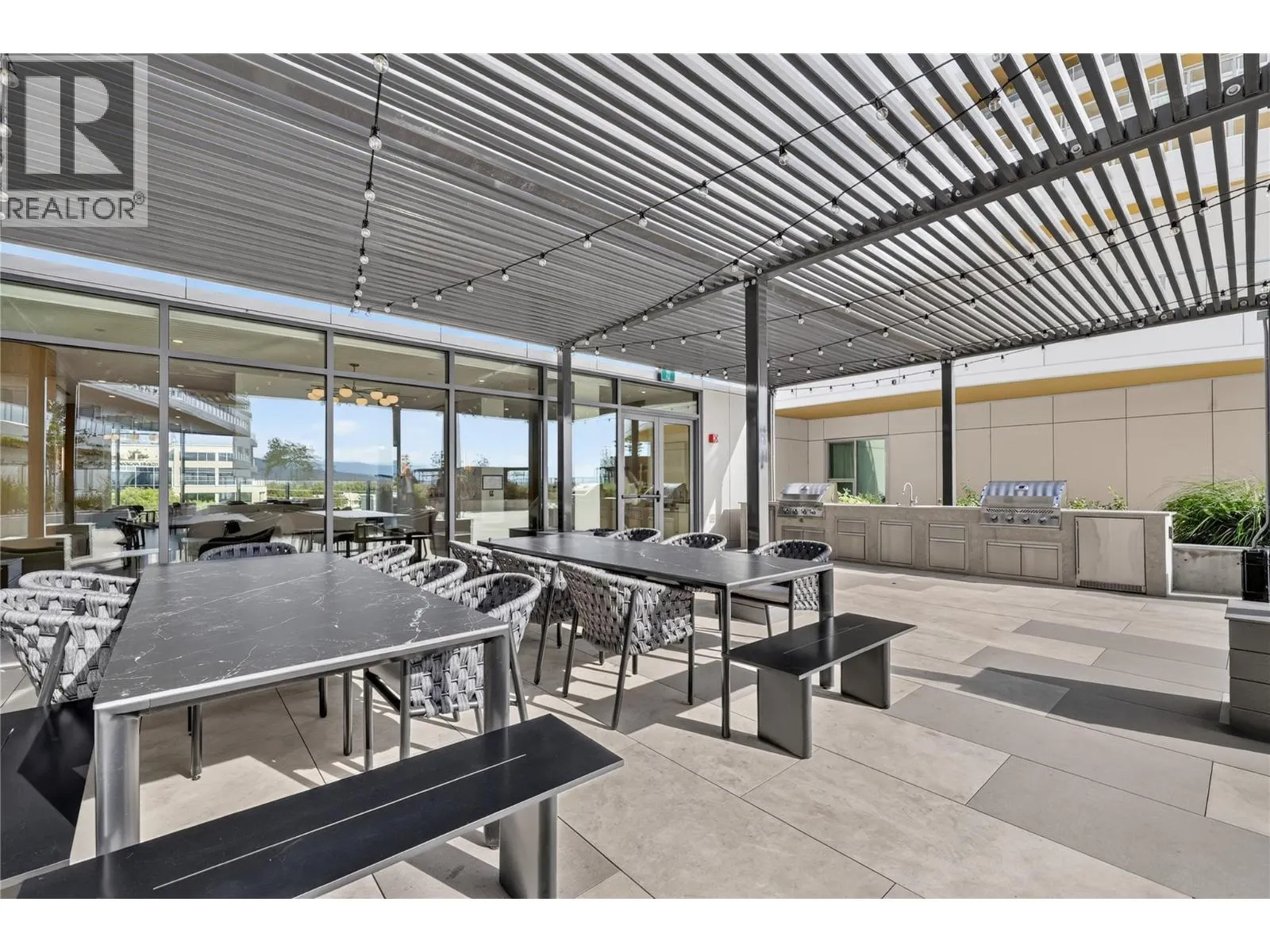 3300 Lakeshore Road Unit# 1303