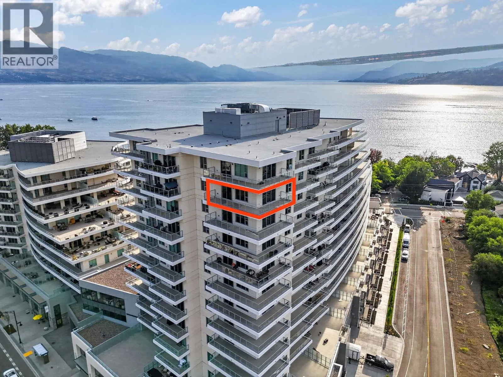 3300 Lakeshore Road Unit# 1303