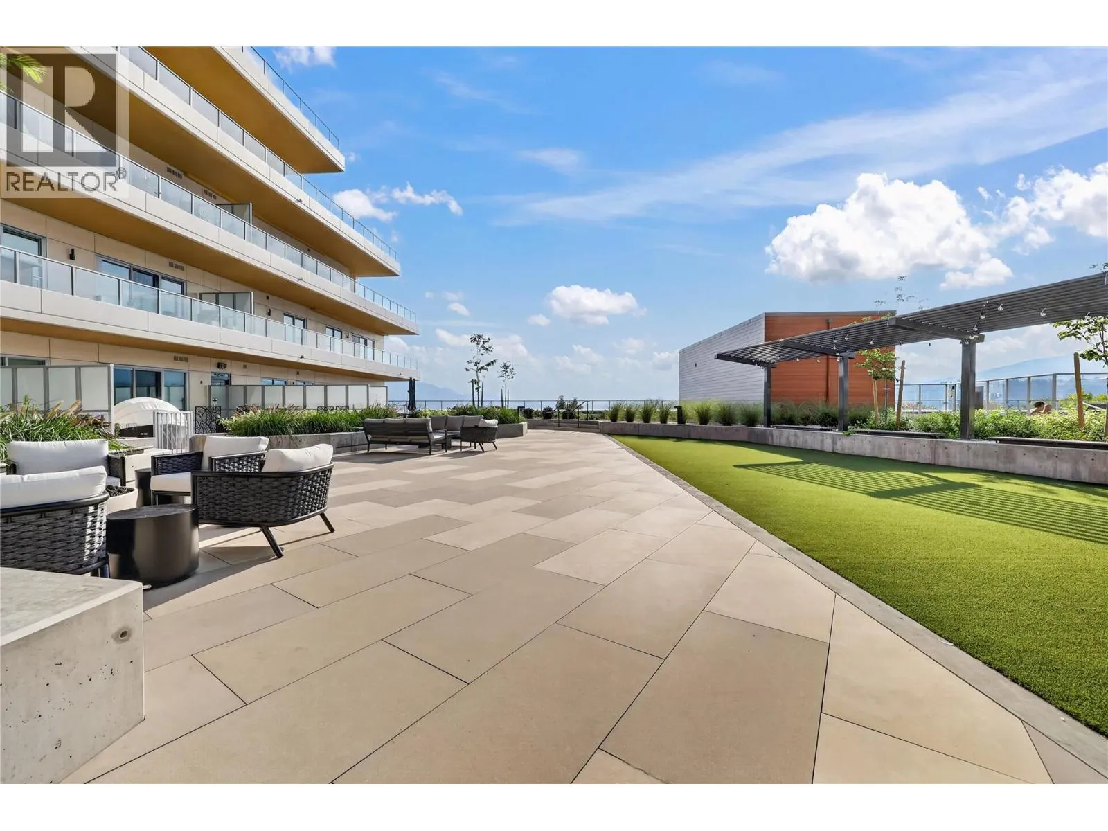 3300 Lakeshore Road Unit# 1303