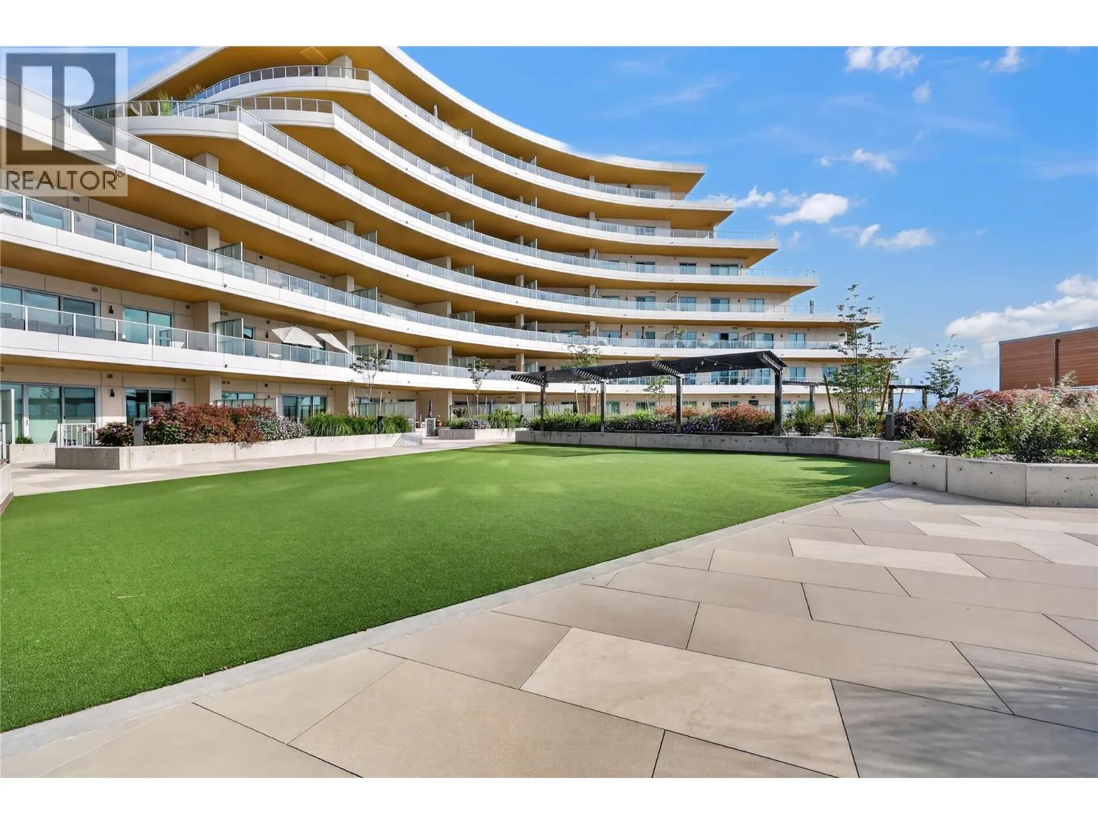 3300 Lakeshore Road Unit# 1303