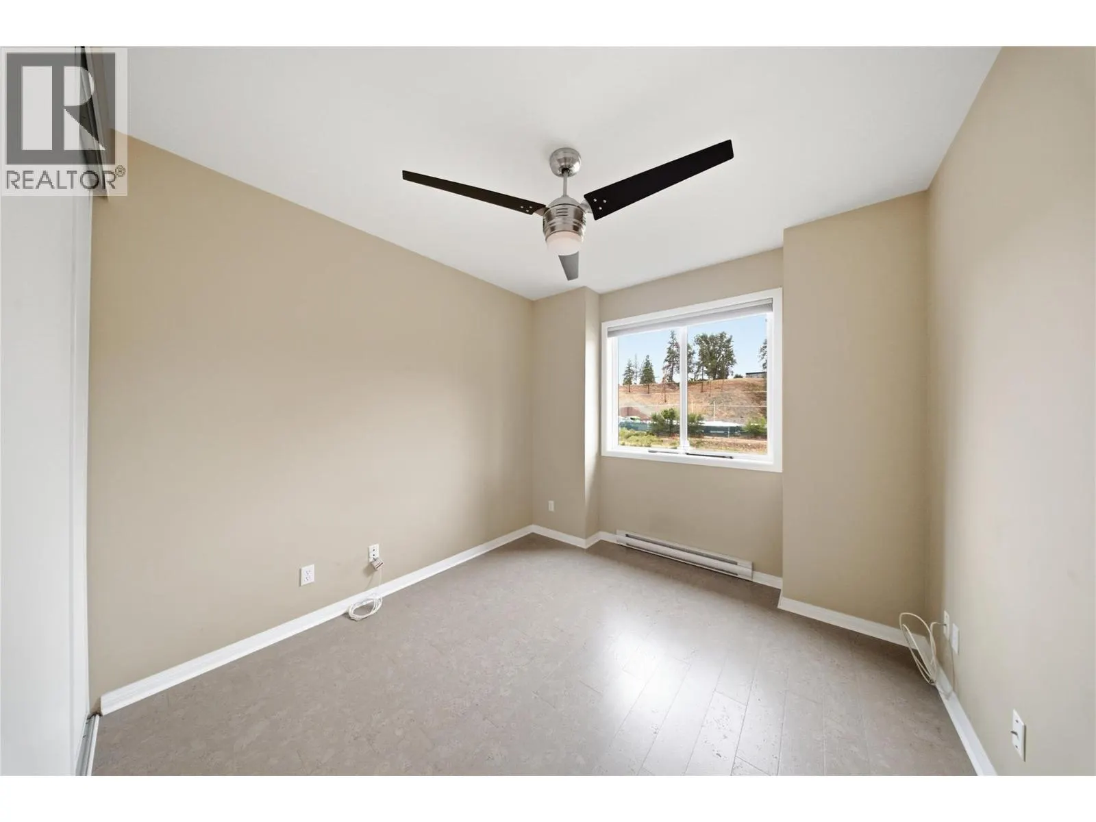 1962 Enterprise Way Unit# 214