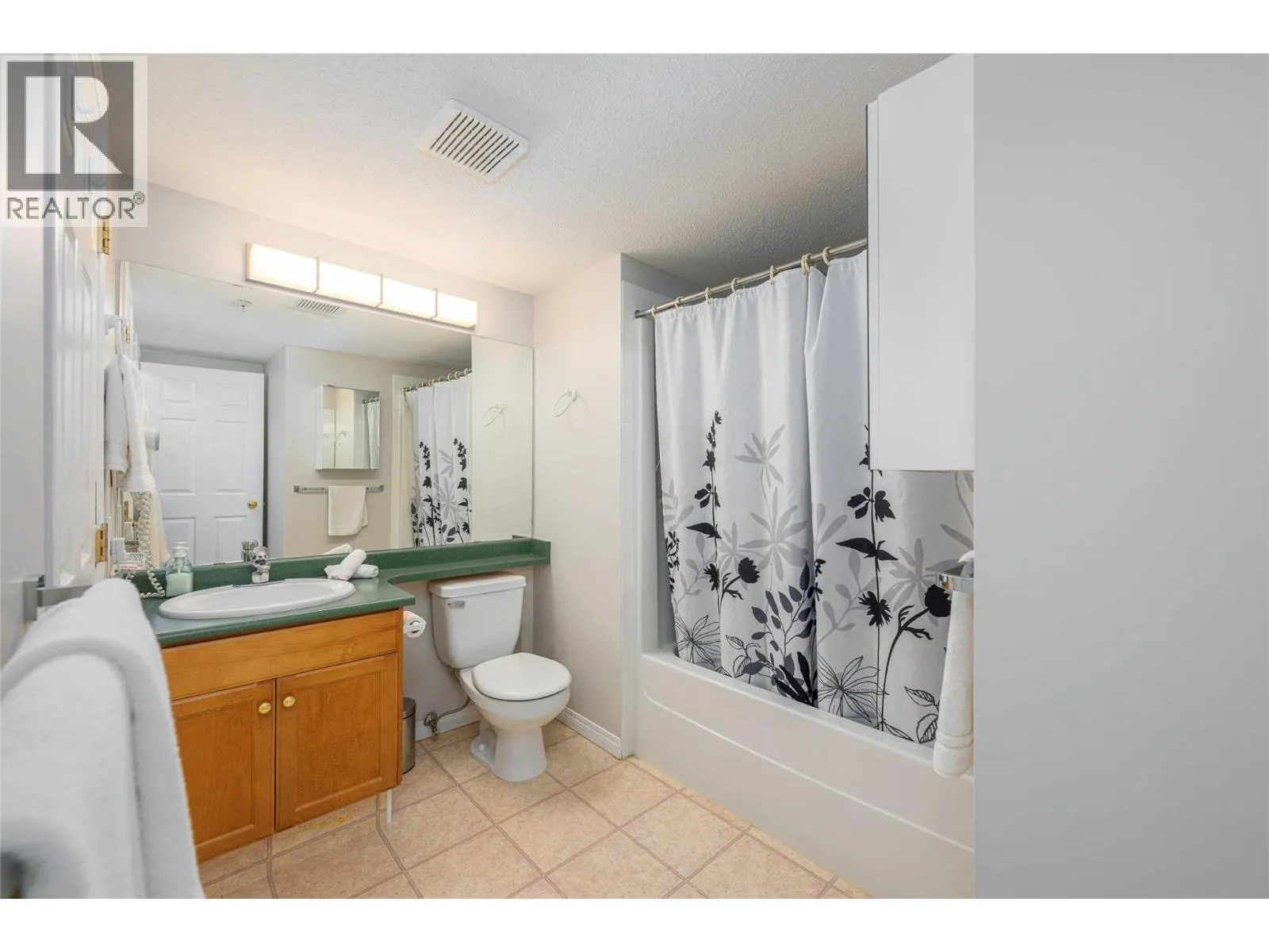 215 Kettle View Road Unit# 308