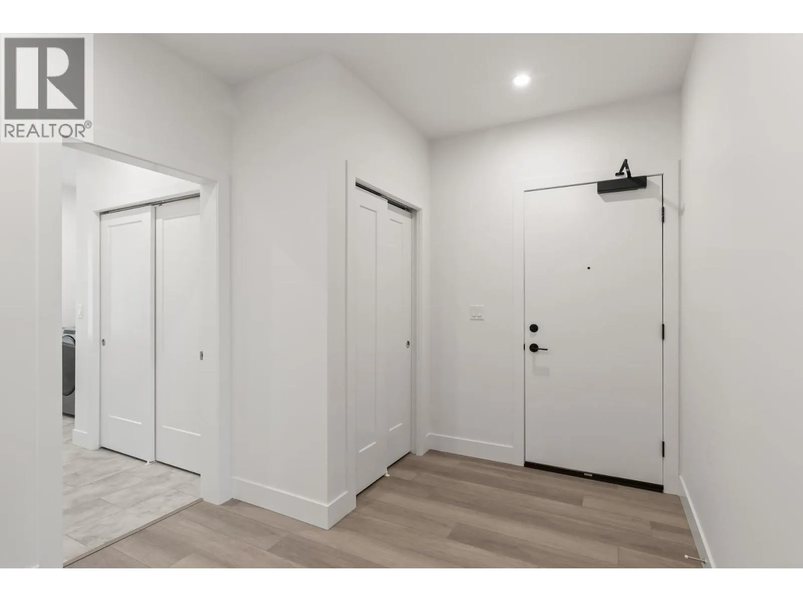 3434 McKinley Beach Drive Unit# 209