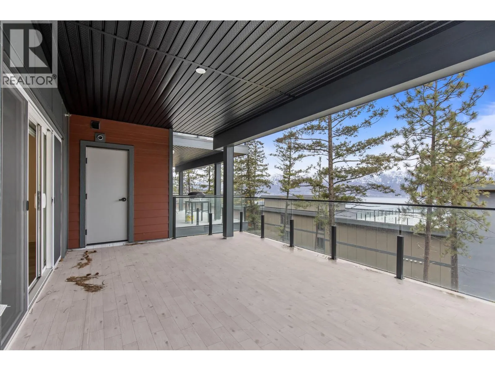 3434 McKinley Beach Drive Unit# 209