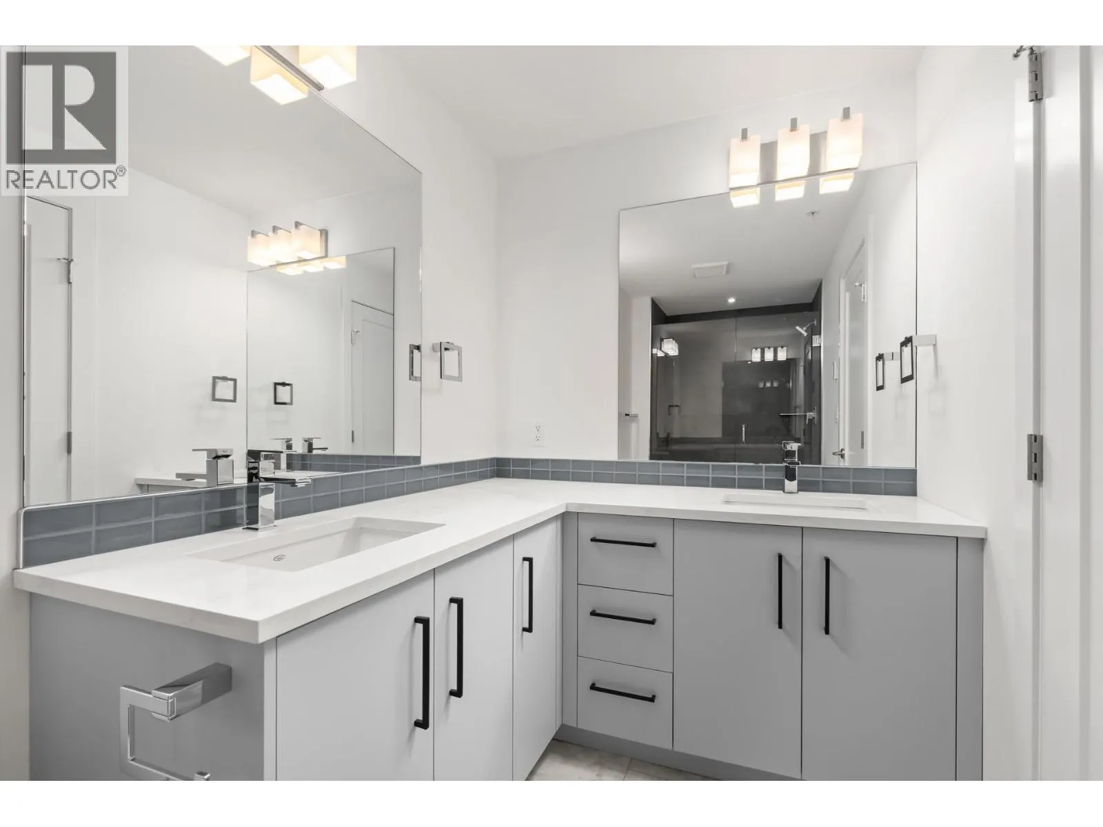 3434 McKinley Beach Drive Unit# 209