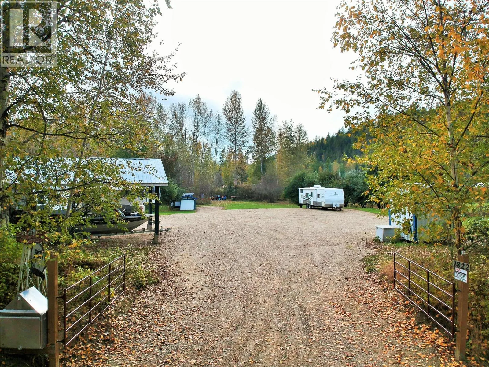 1822 Cemetery Road