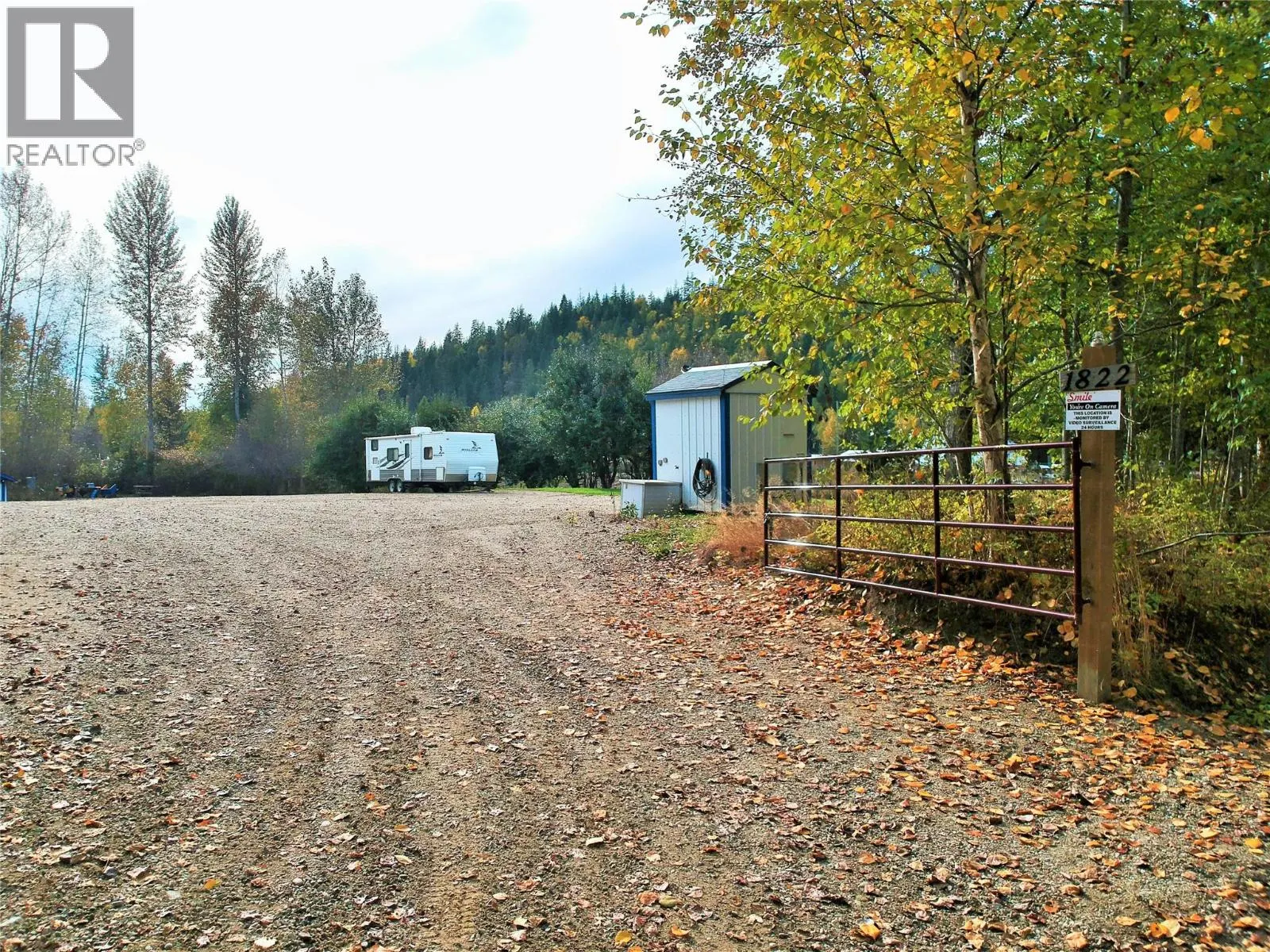 1822 Cemetery Road