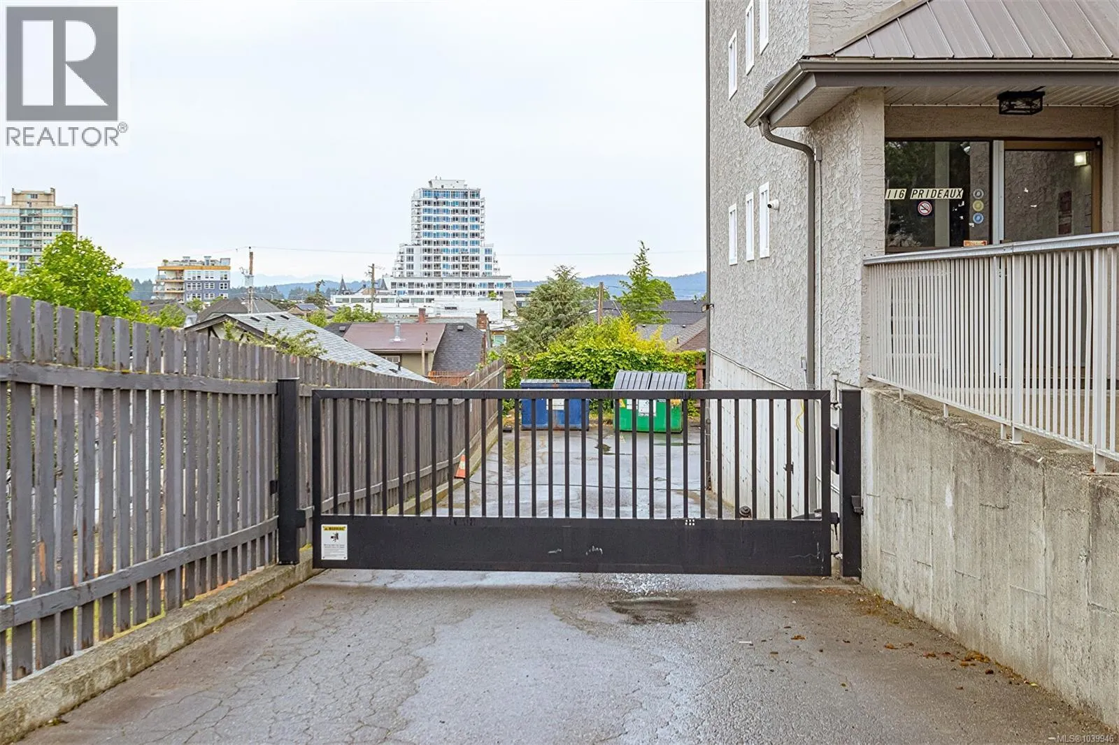 101-309 116 Prideaux St