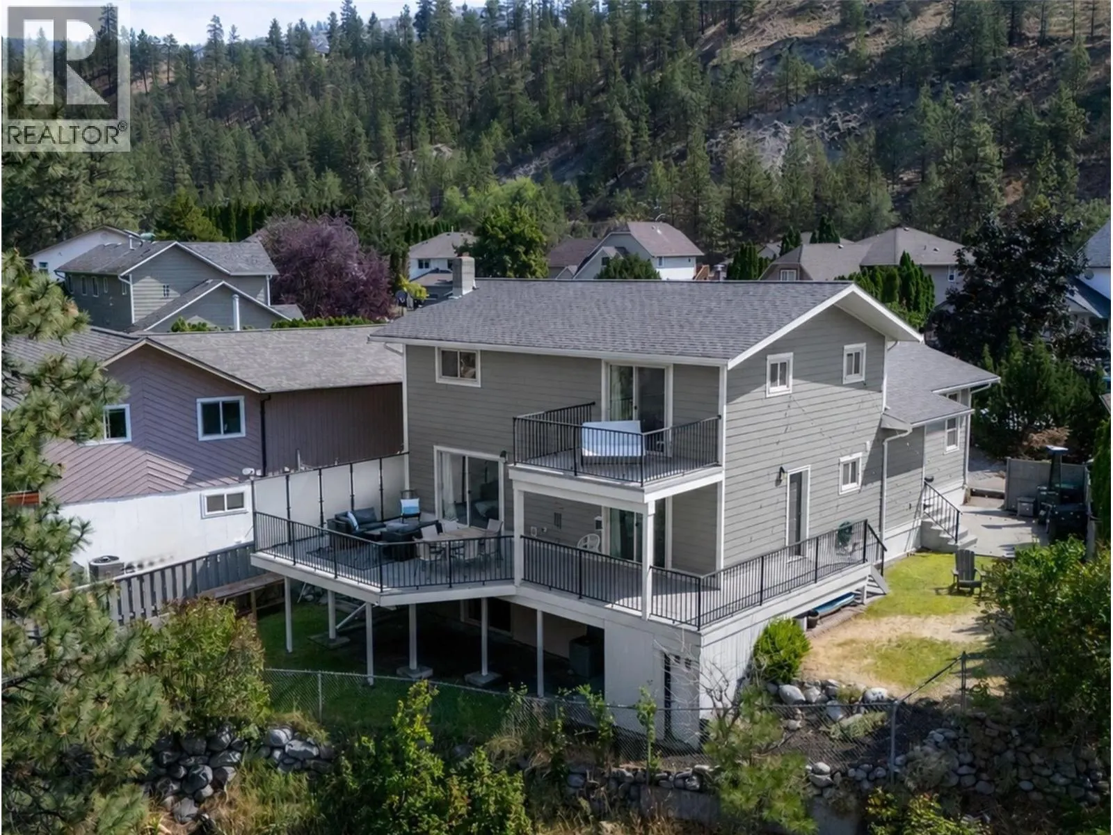 157 ADAMS Crescent