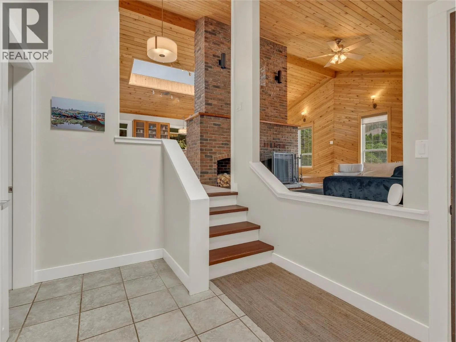 157 ADAMS Crescent