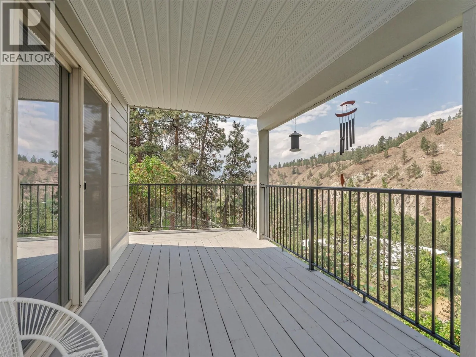 157 ADAMS Crescent