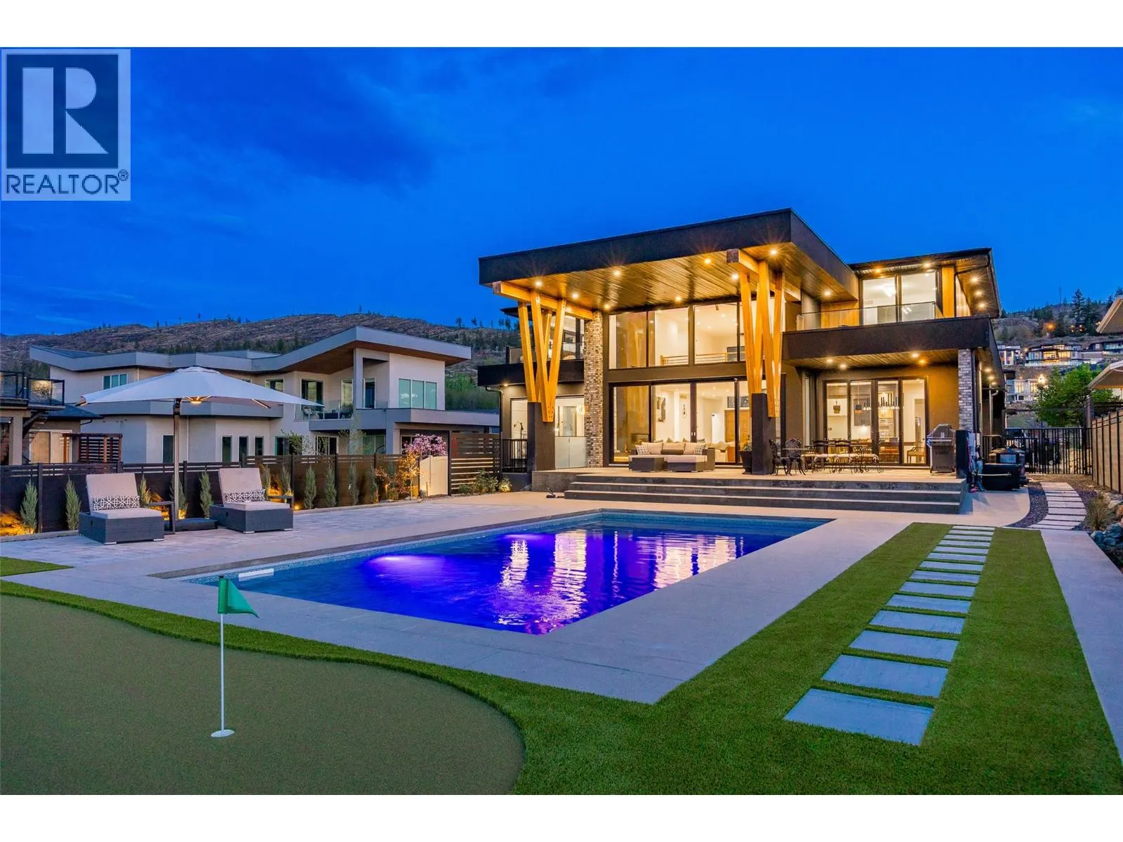466 Swan Drive