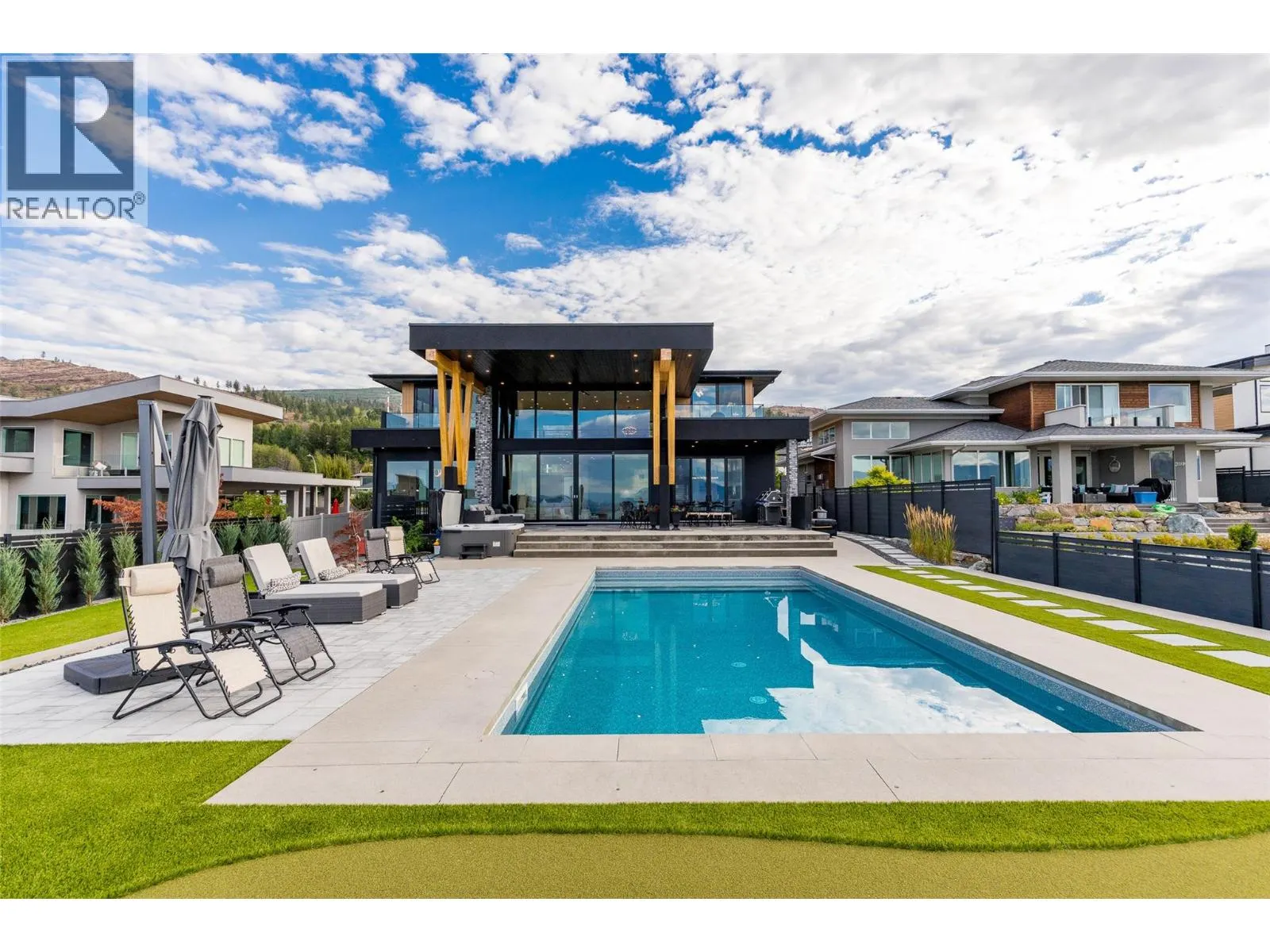 466 Swan Drive