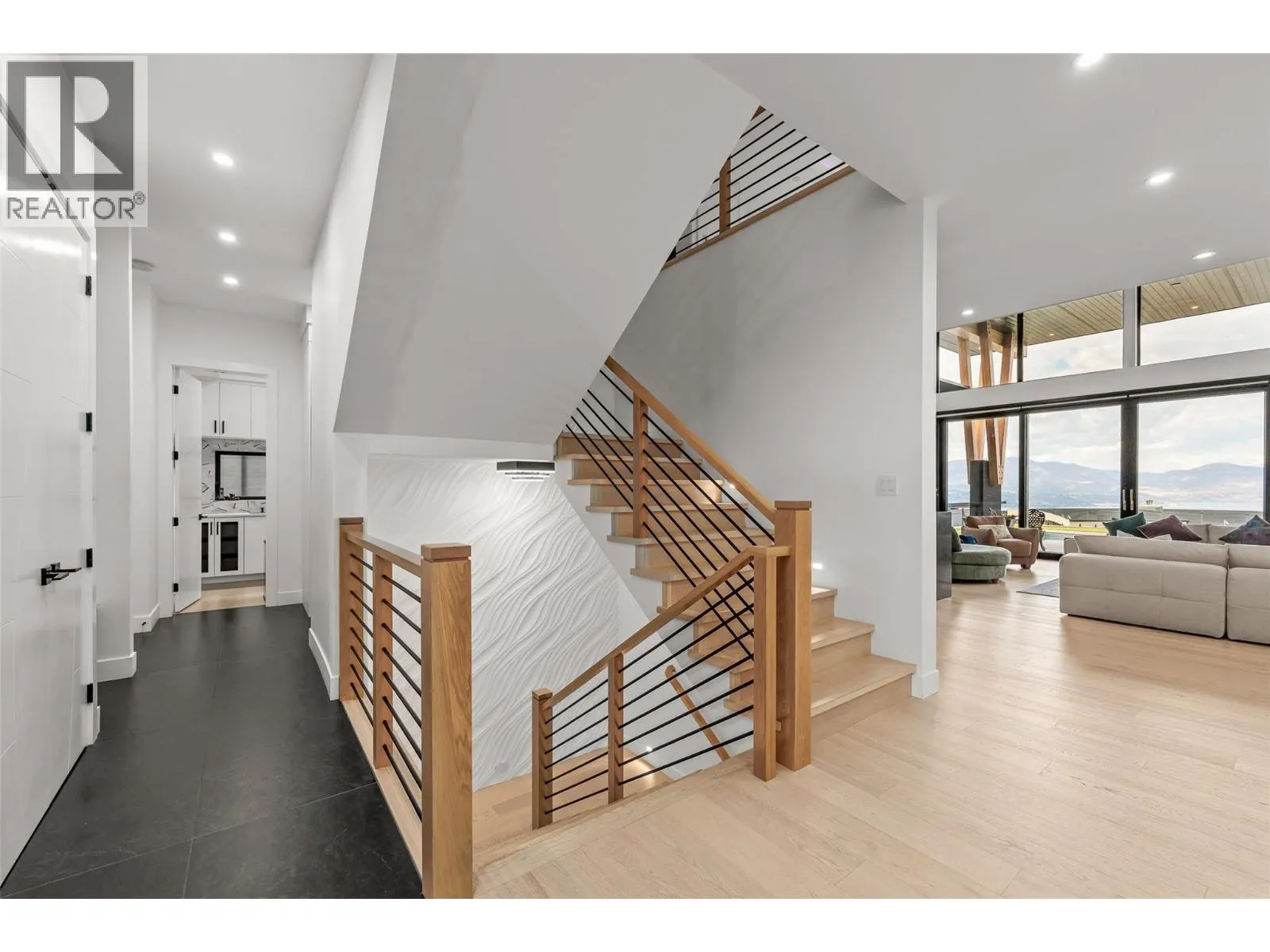 466 Swan Drive