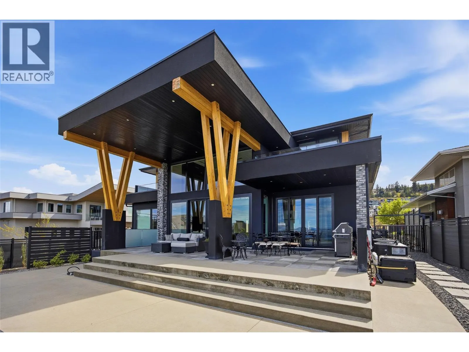 466 Swan Drive