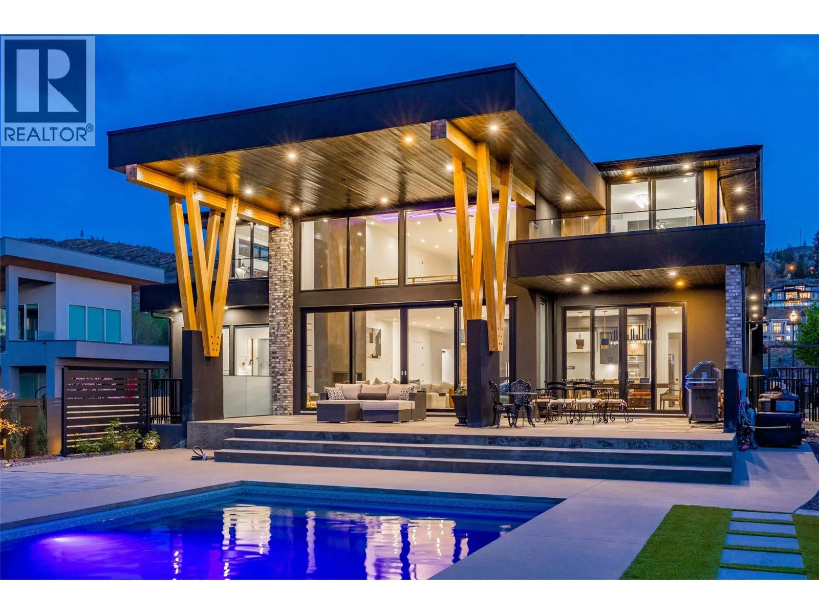 466 Swan Drive