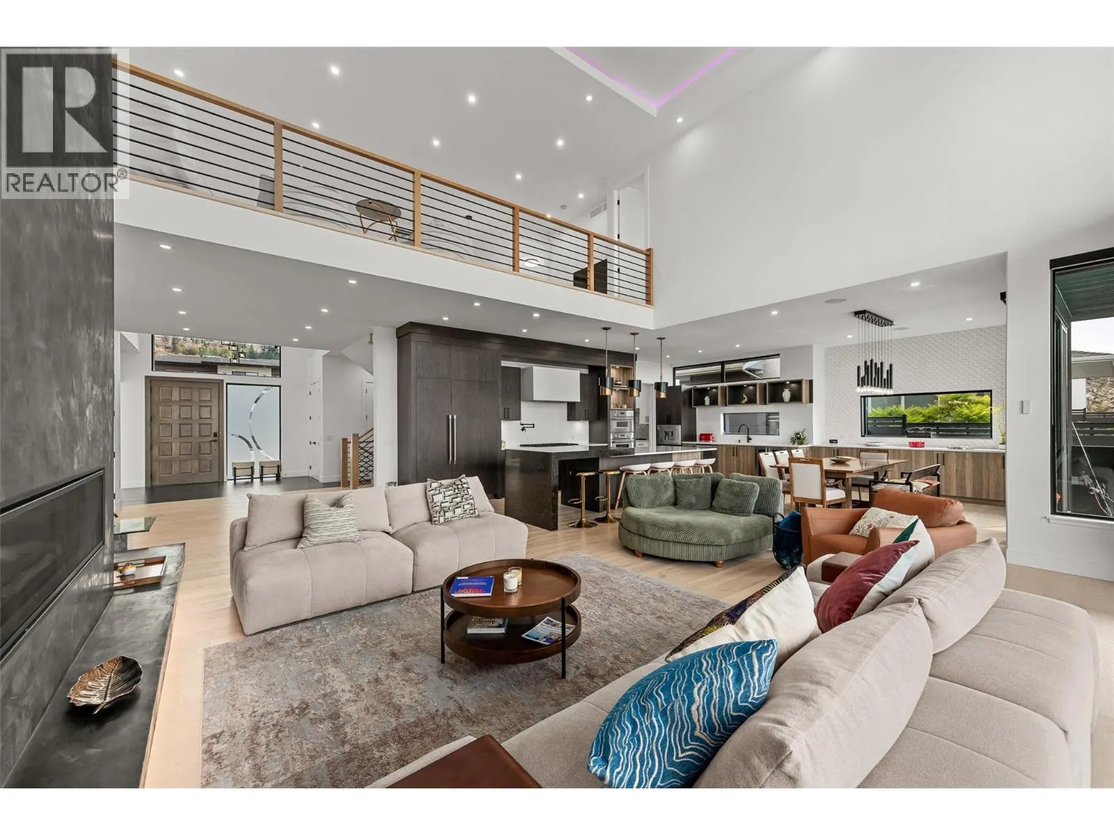 466 Swan Drive