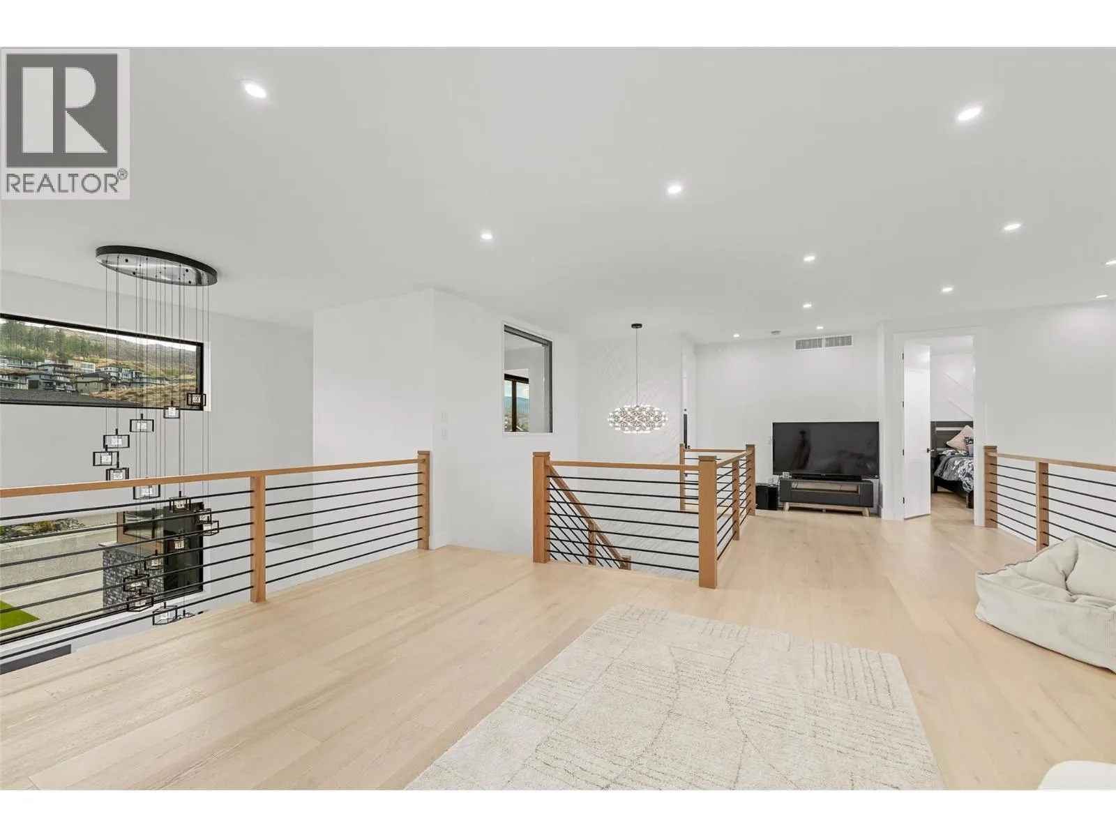 466 Swan Drive