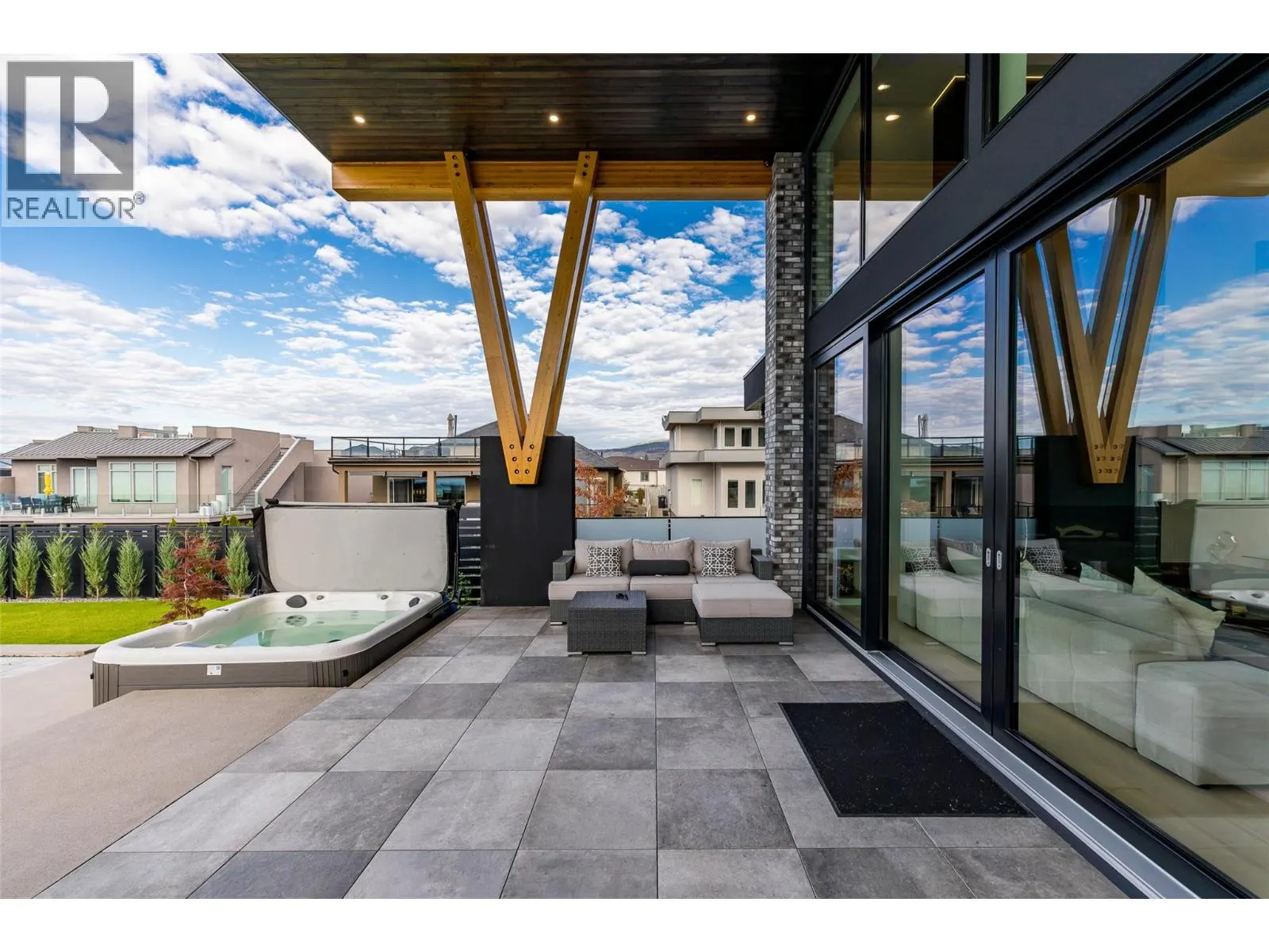 466 Swan Drive