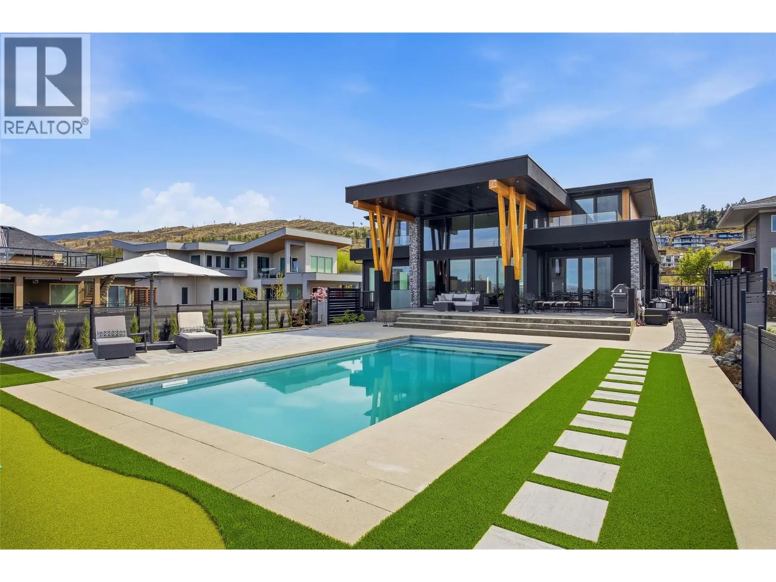 466 Swan Drive