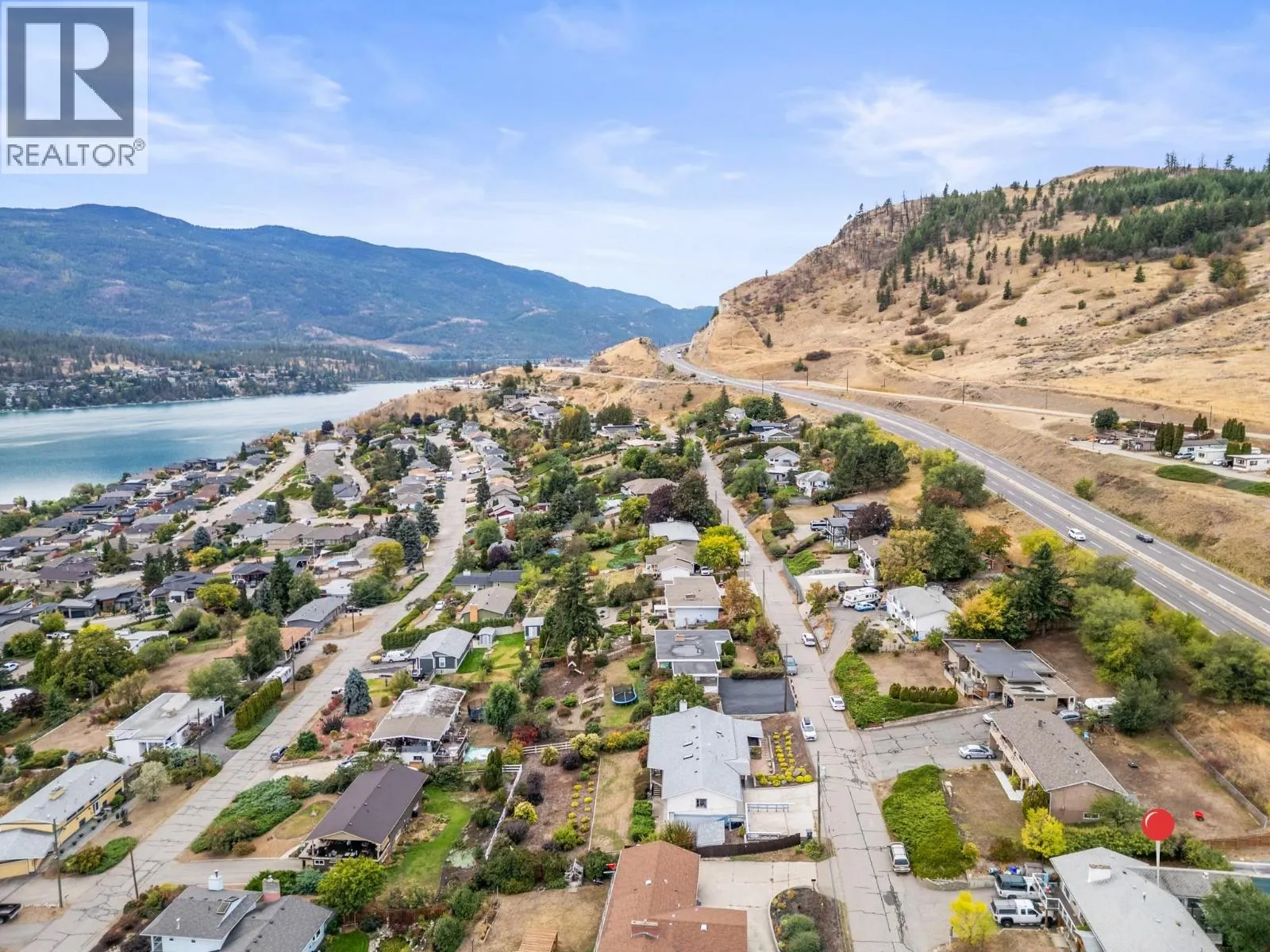 8404 Lakeview Drive