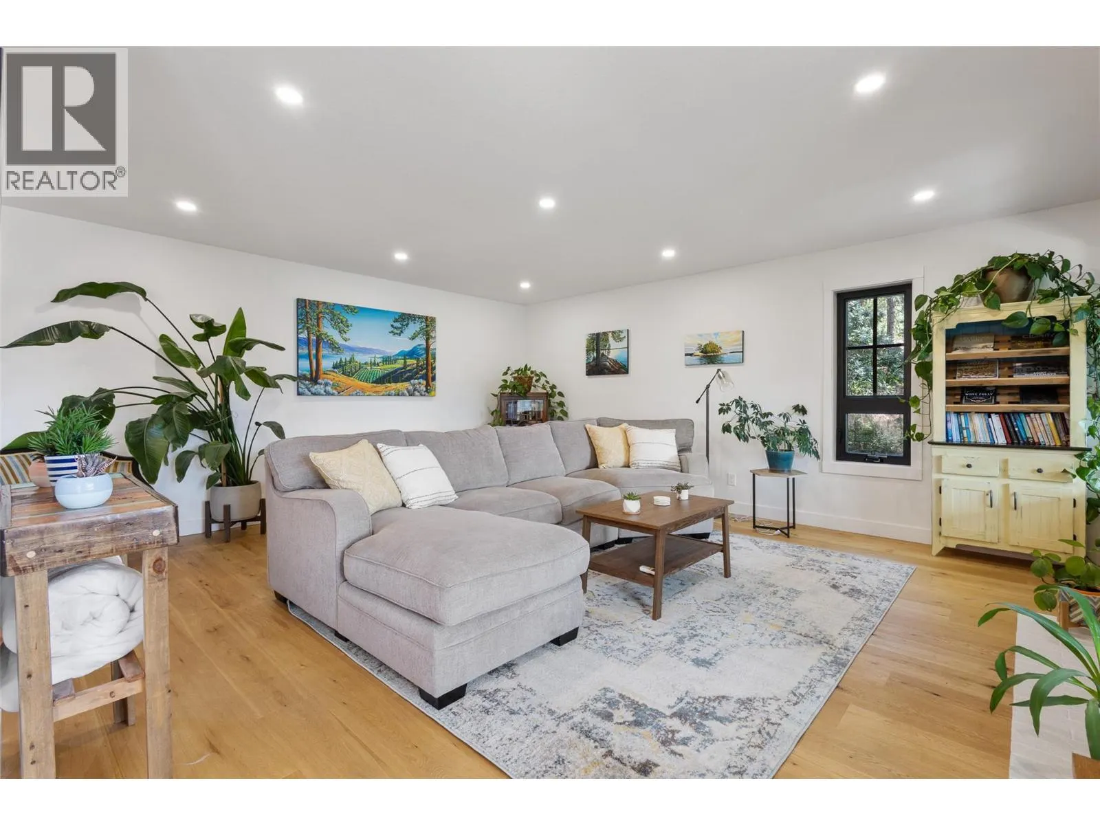 133 Goldclaim Road