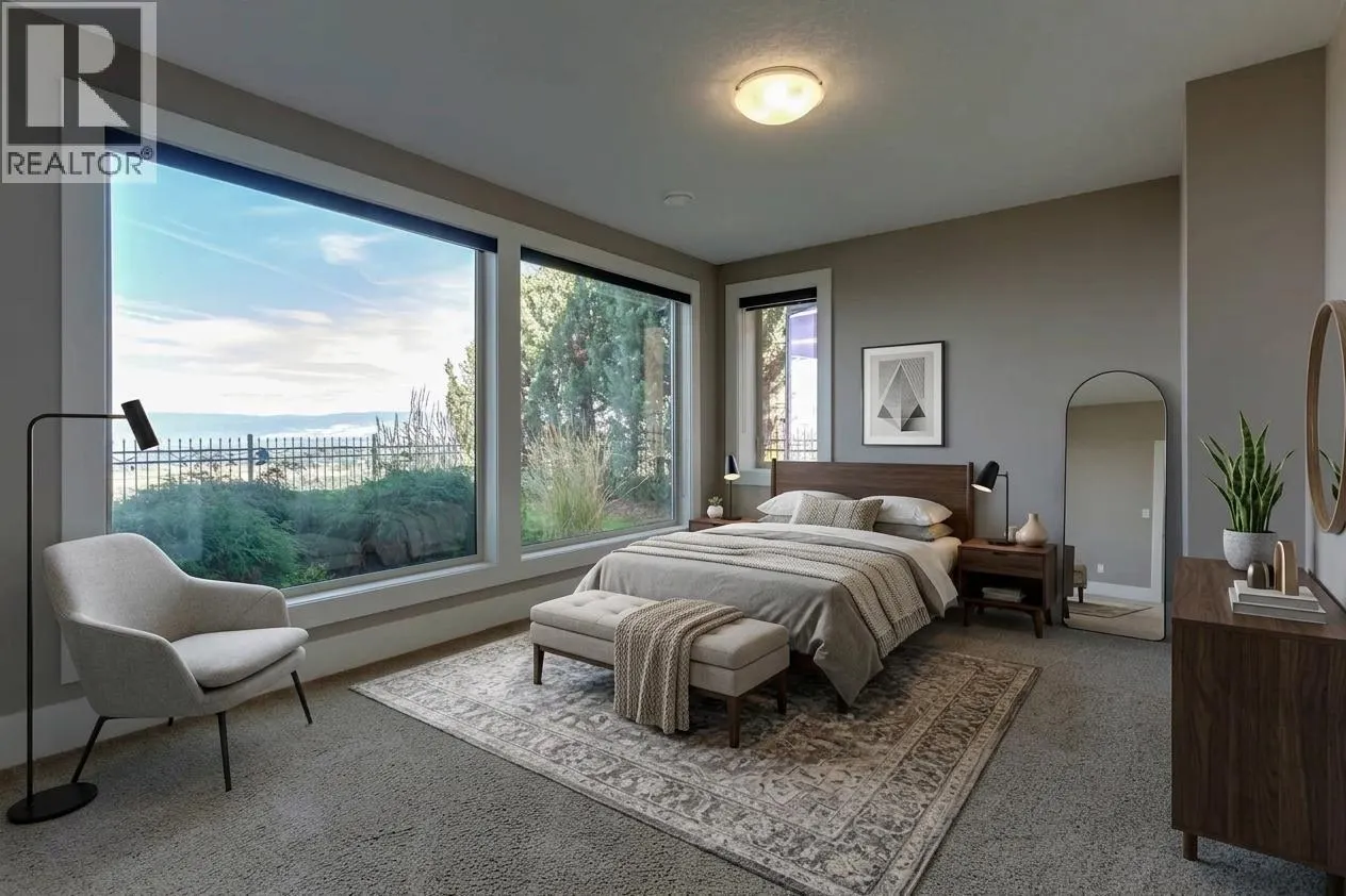 1002 Hewetson Avenue