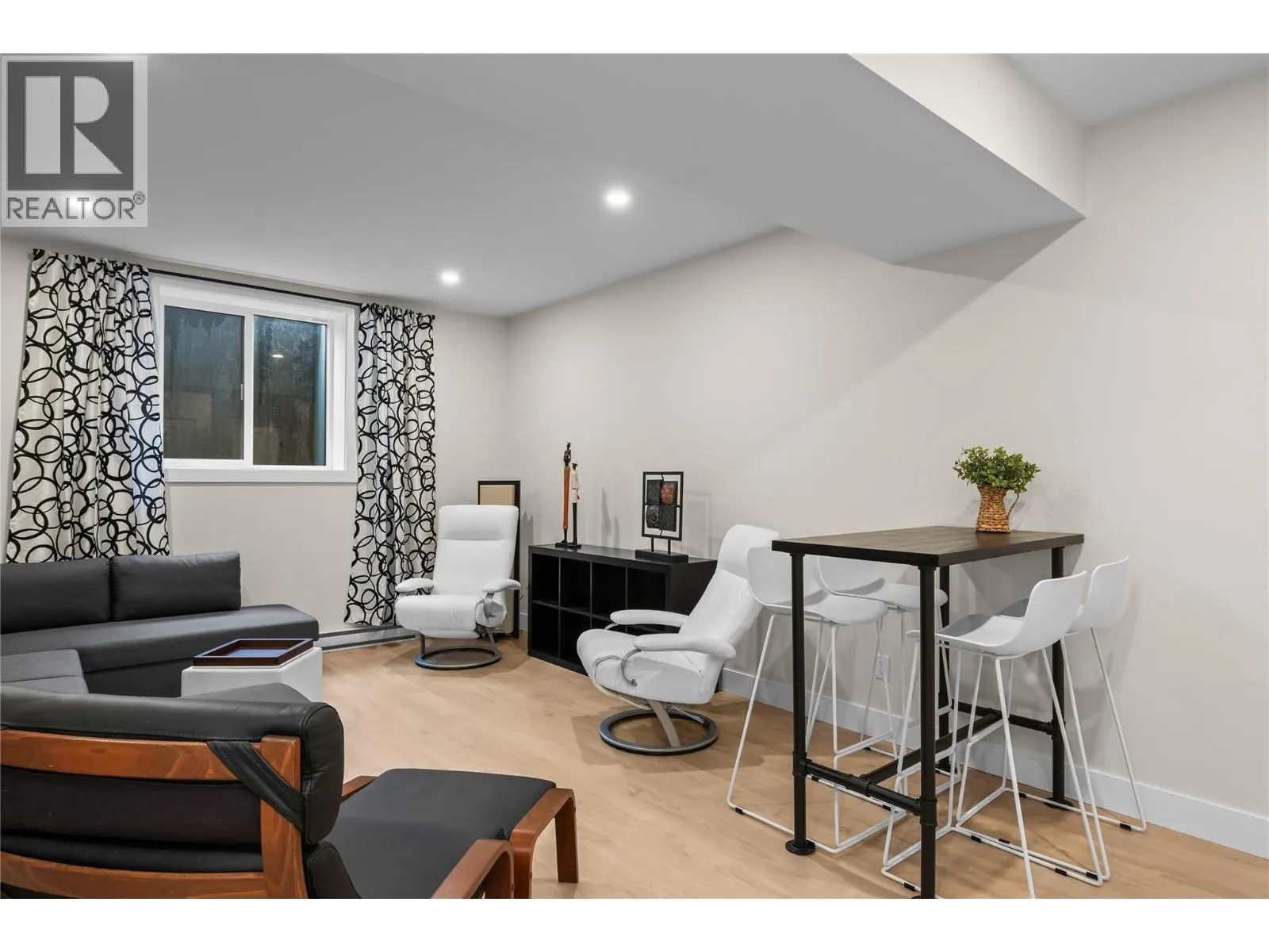 3078 Flume Court