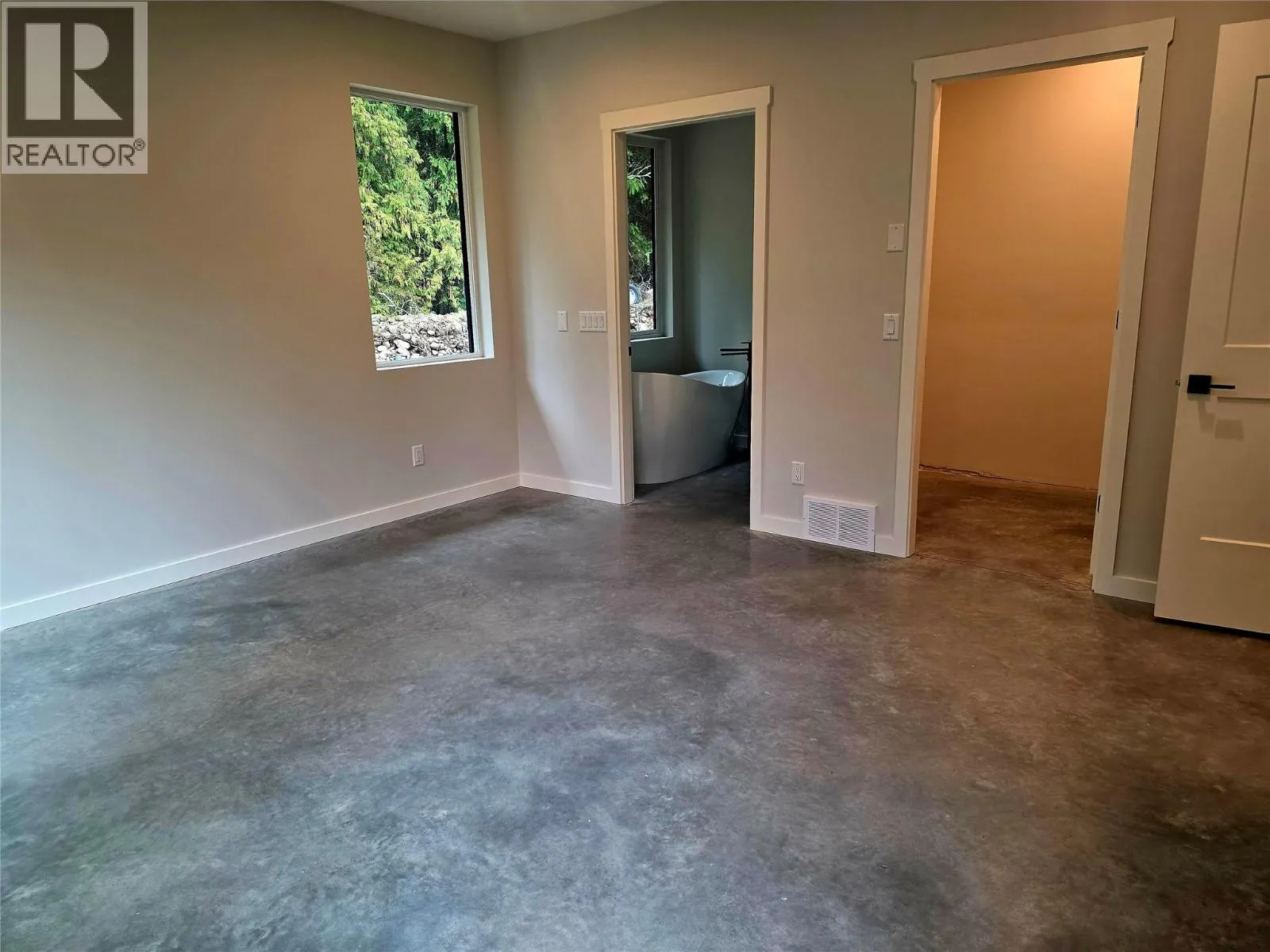 2801 HARLOW Road