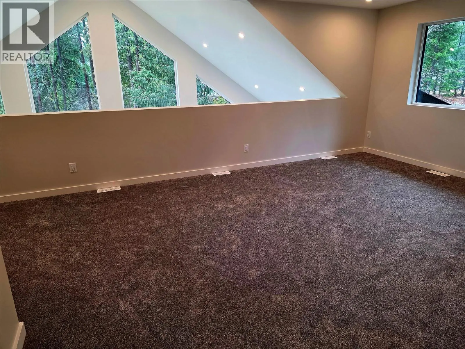 2801 HARLOW Road