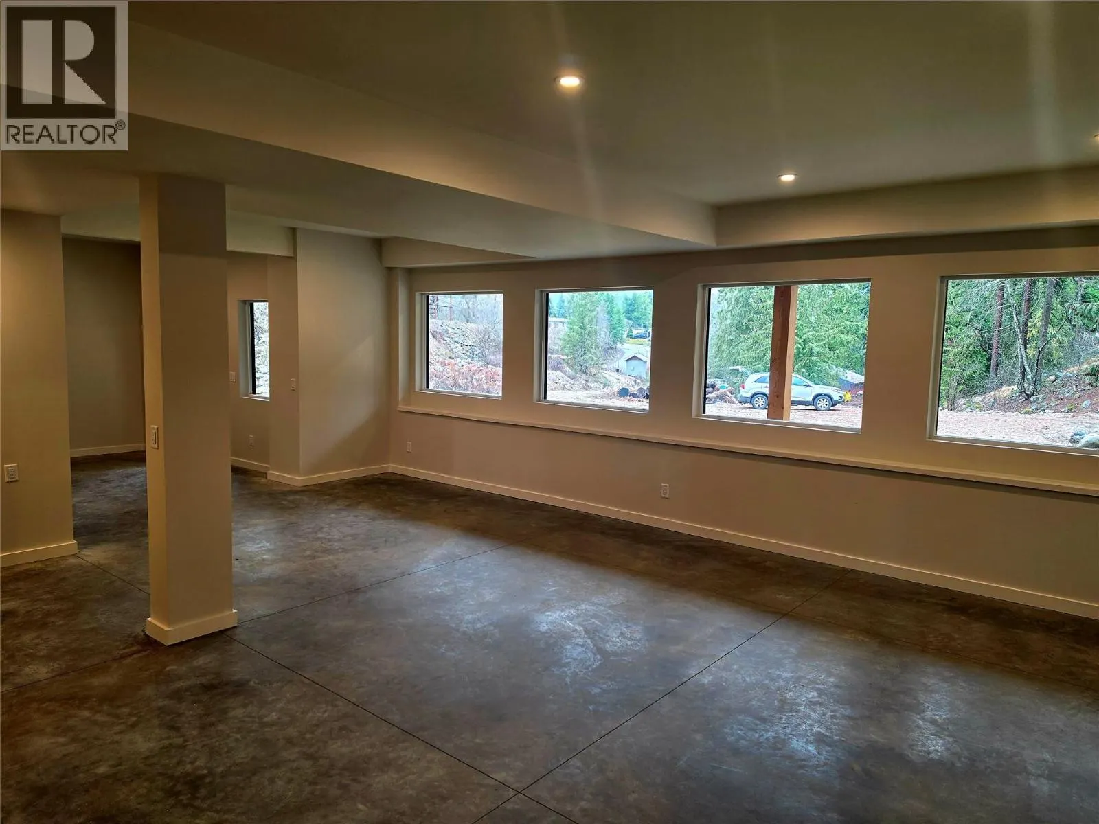 2801 HARLOW Road