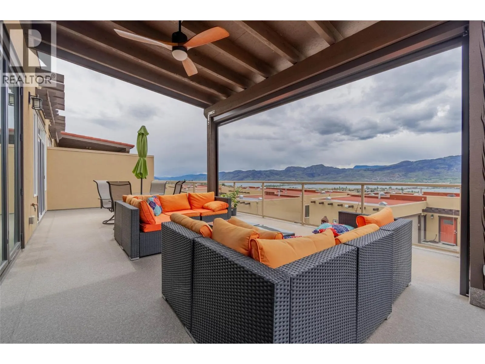 2000 VALLEYVIEW Drive Unit# 20