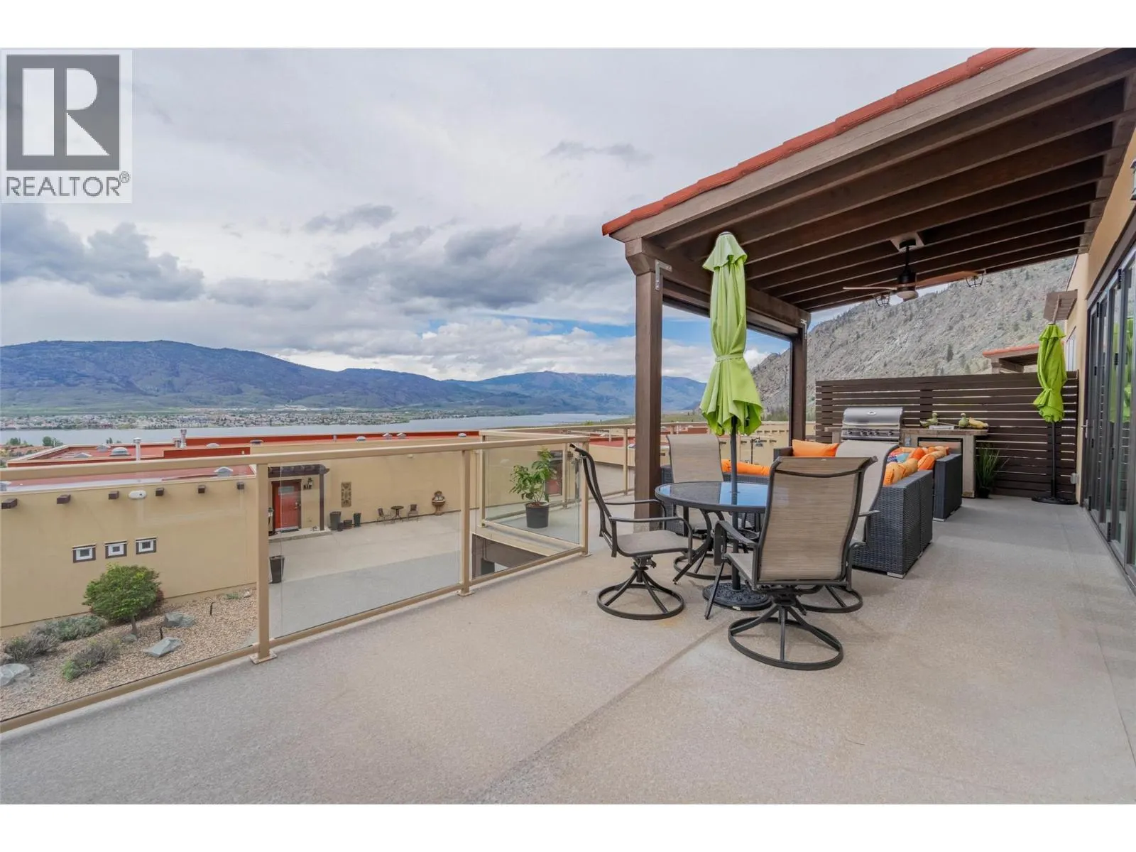 2000 VALLEYVIEW Drive Unit# 20