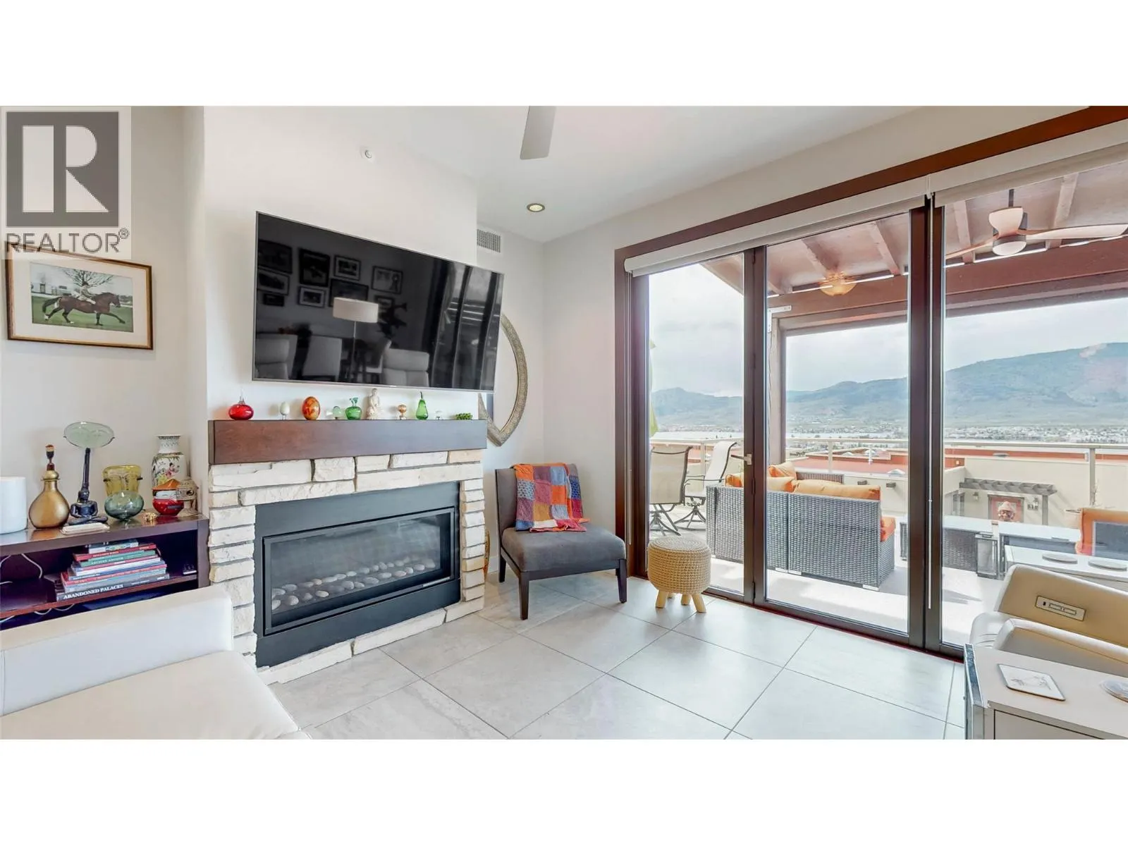 2000 VALLEYVIEW Drive Unit# 20