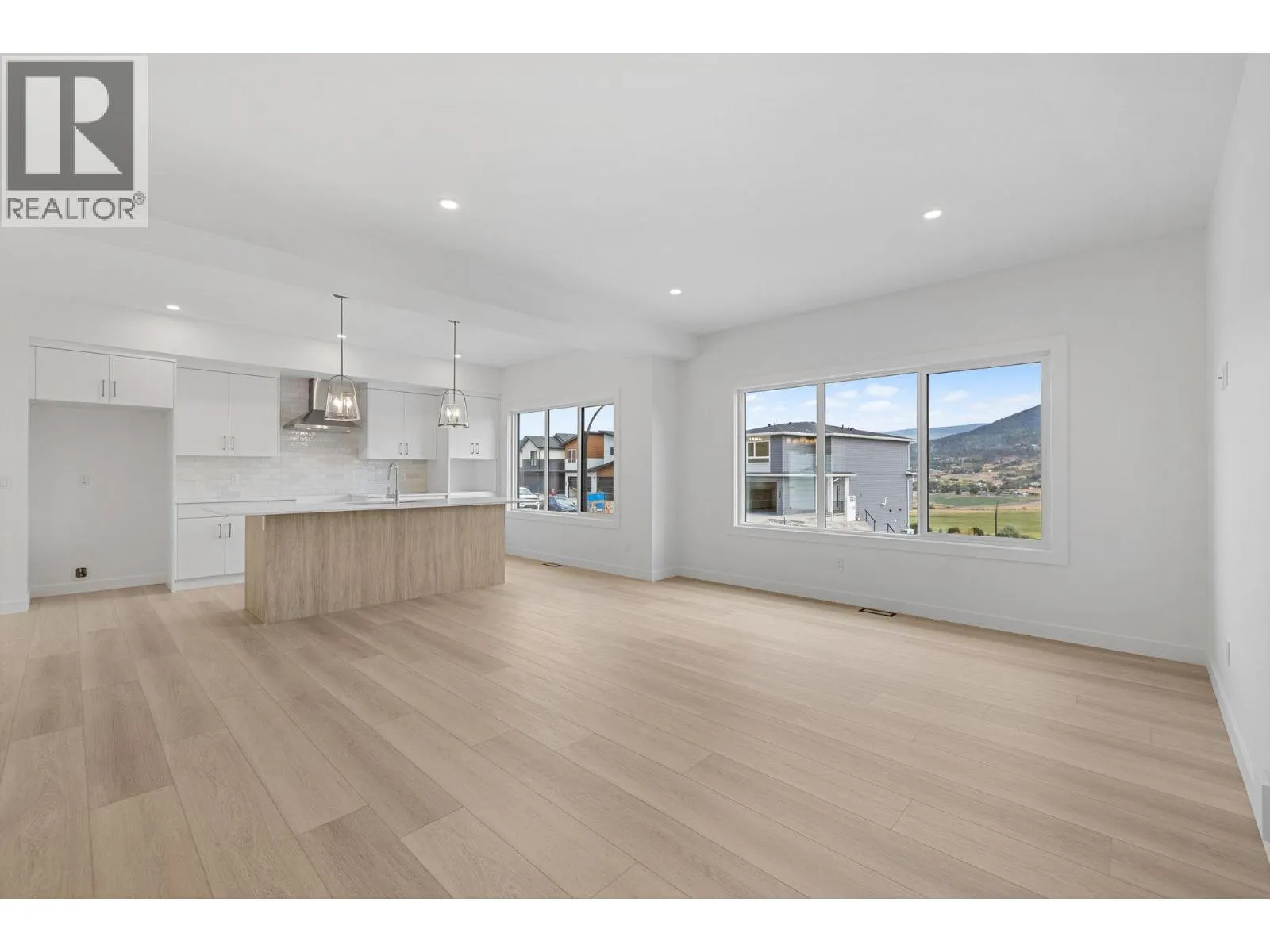 434 Arrowleaf Rise