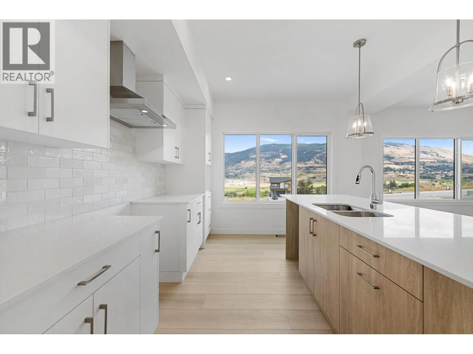 434 Arrowleaf Rise