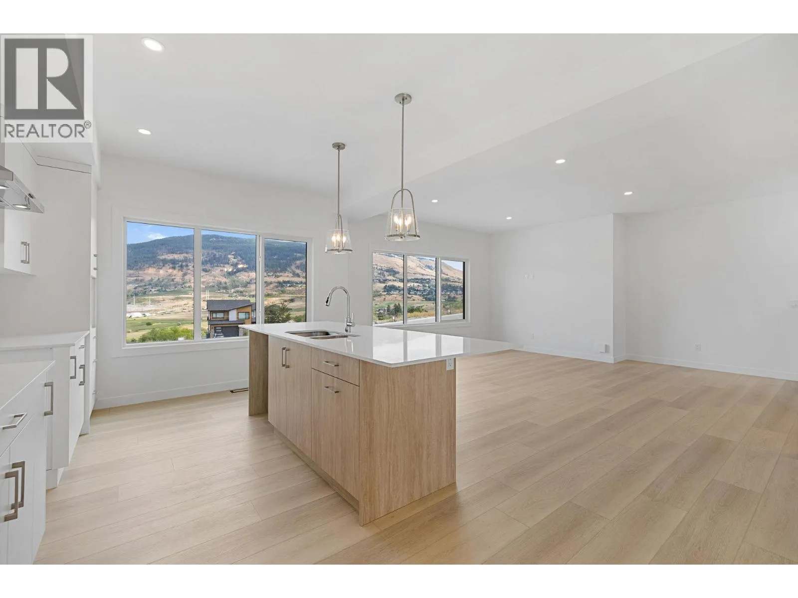 434 Arrowleaf Rise