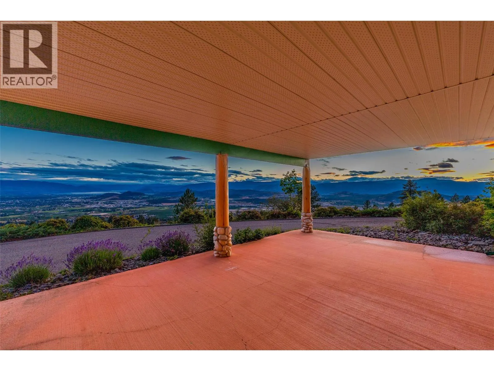 4520 Farmers Drive