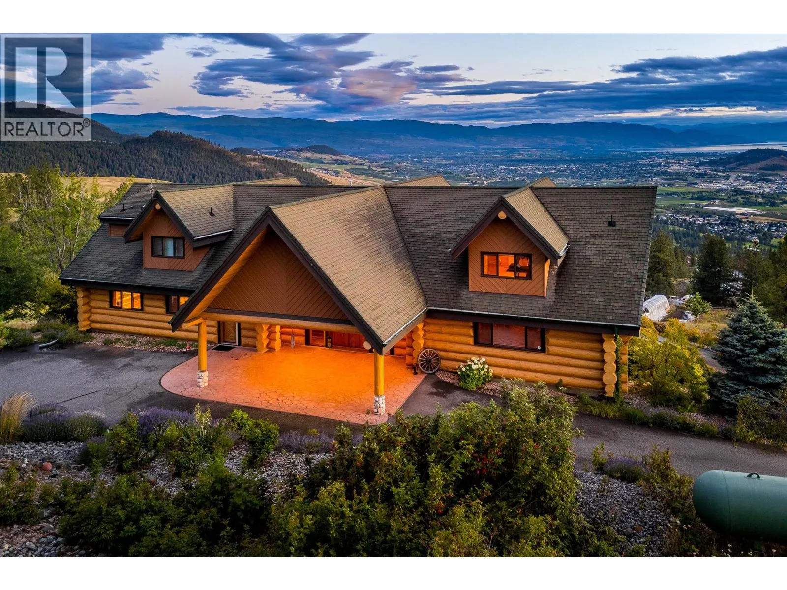 4520 Farmers Drive