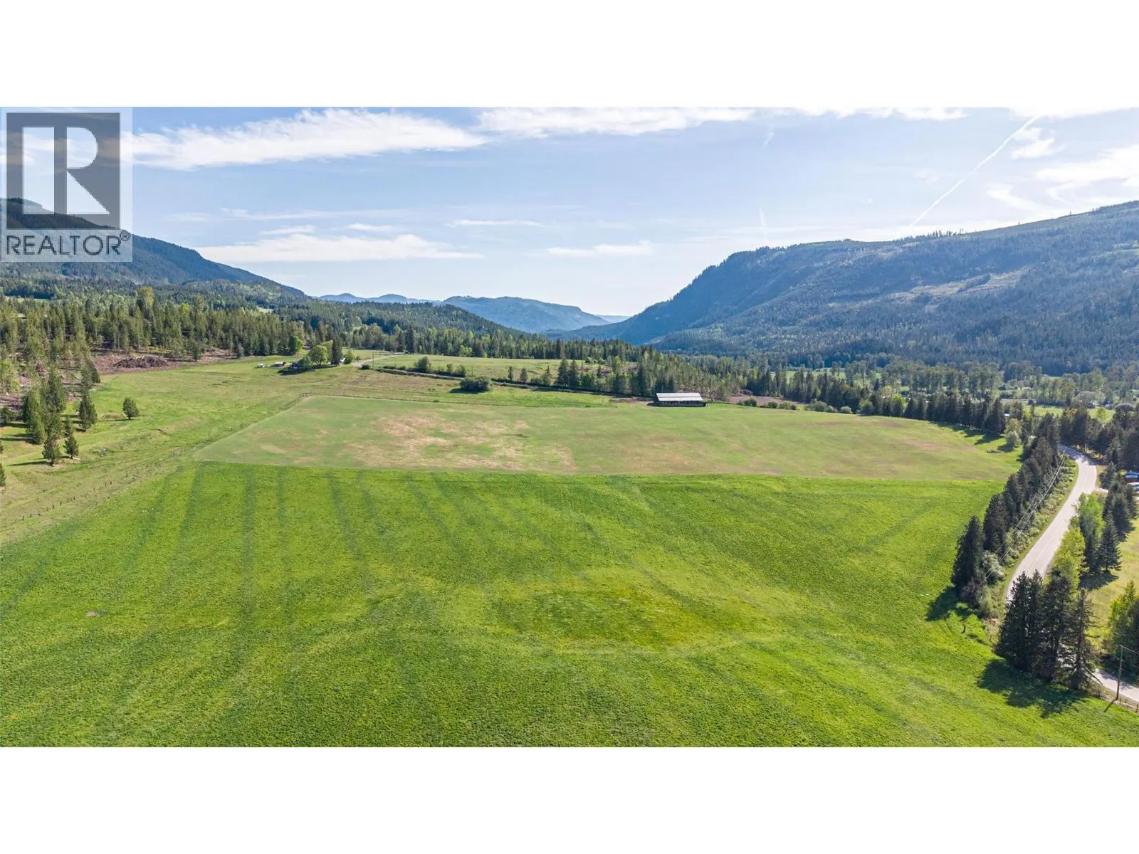 2465 Mabel lake Road