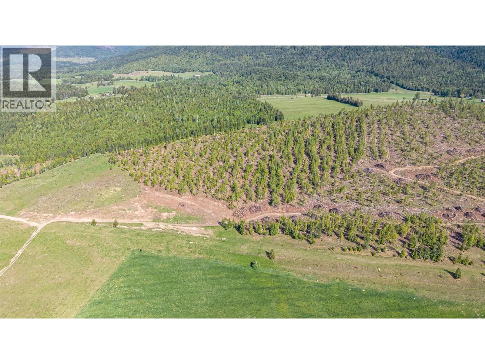 2465 Mabel lake Road