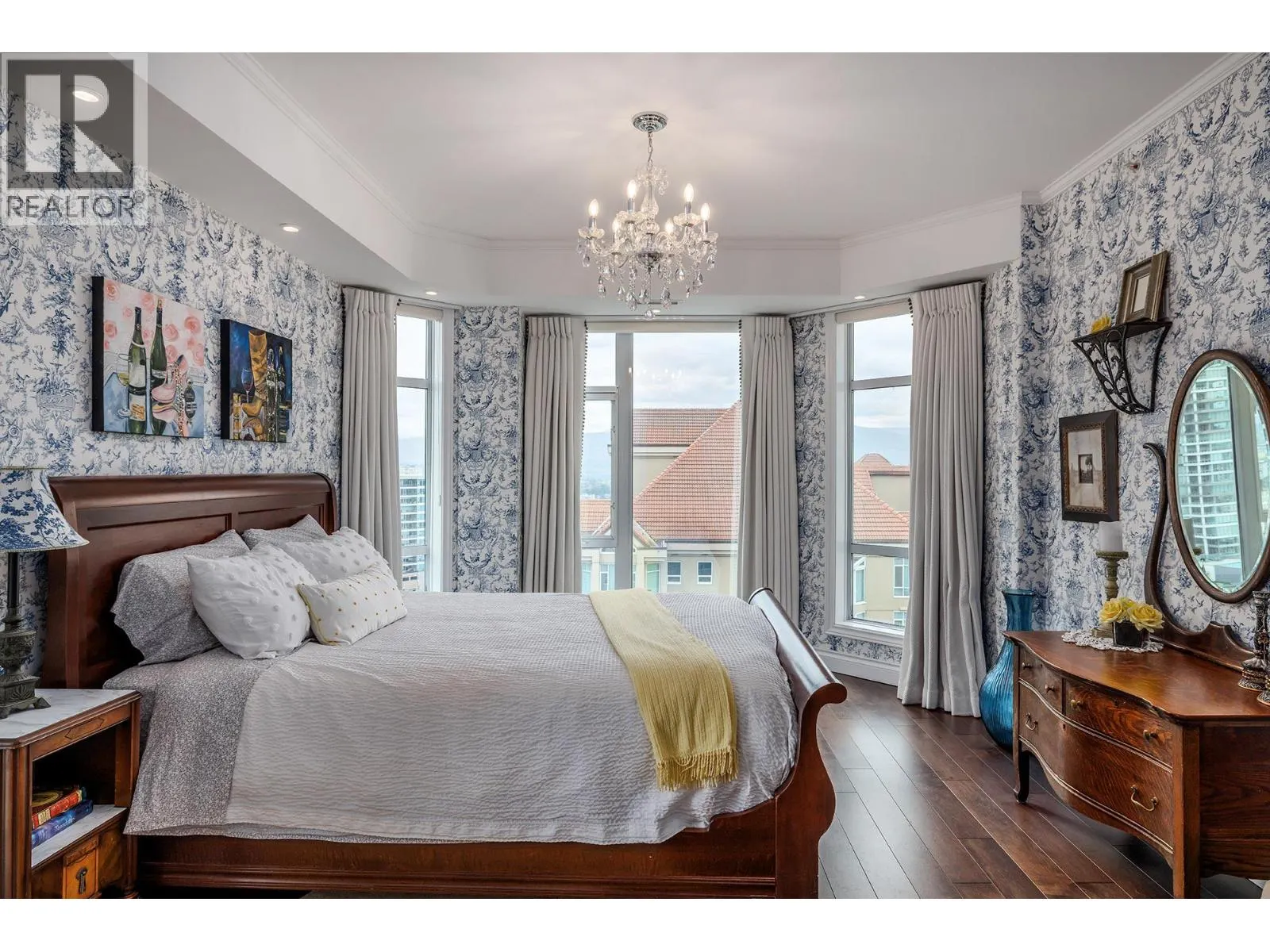 1128 Sunset Drive Unit# 1702