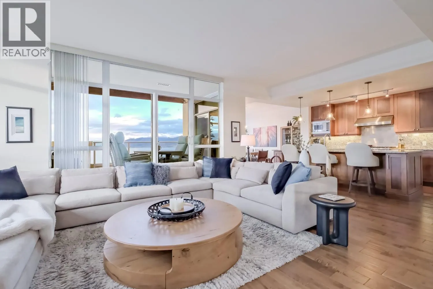 75 MARTIN Street Unit# 1501