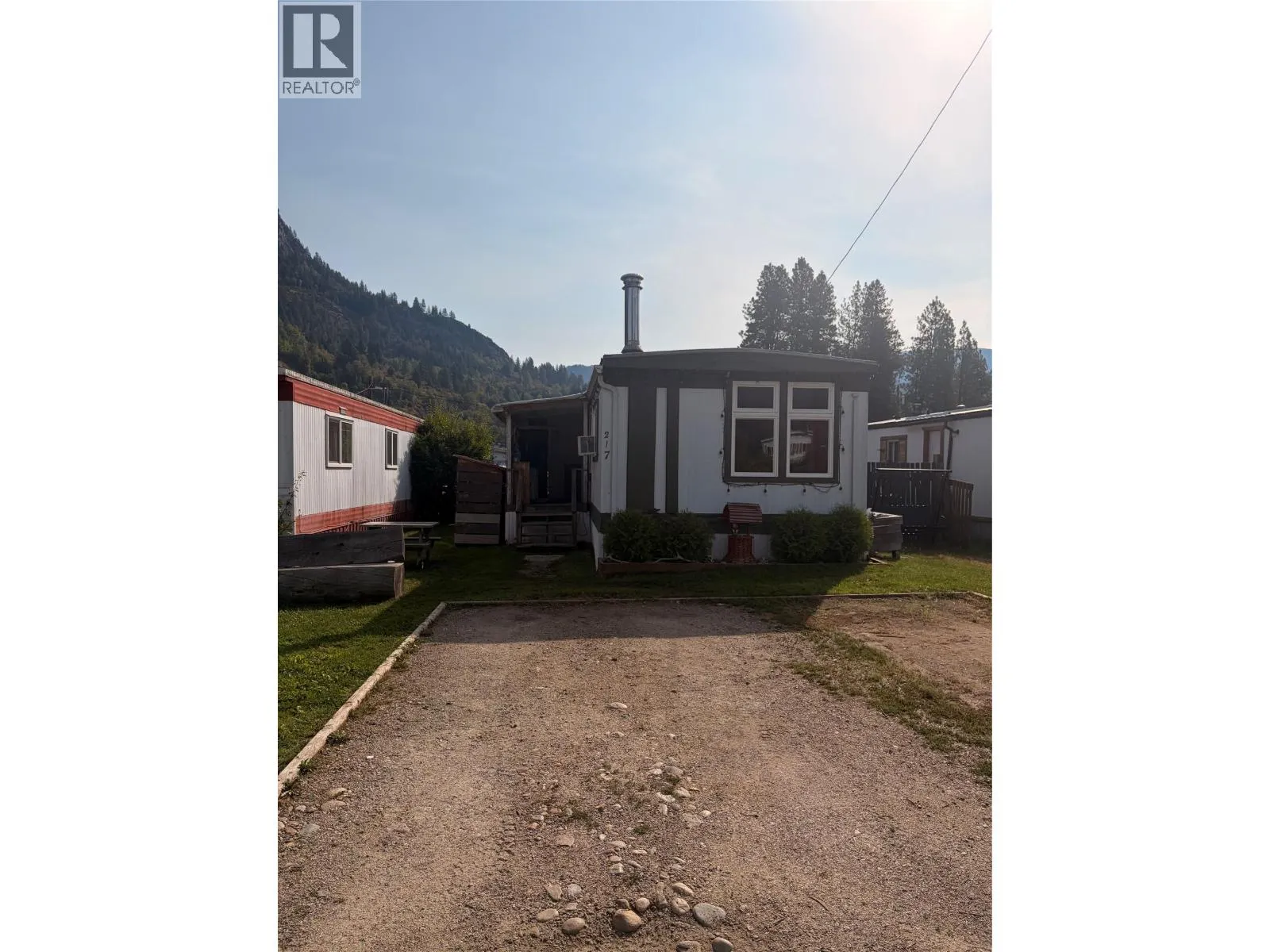 217 3RD Avenue