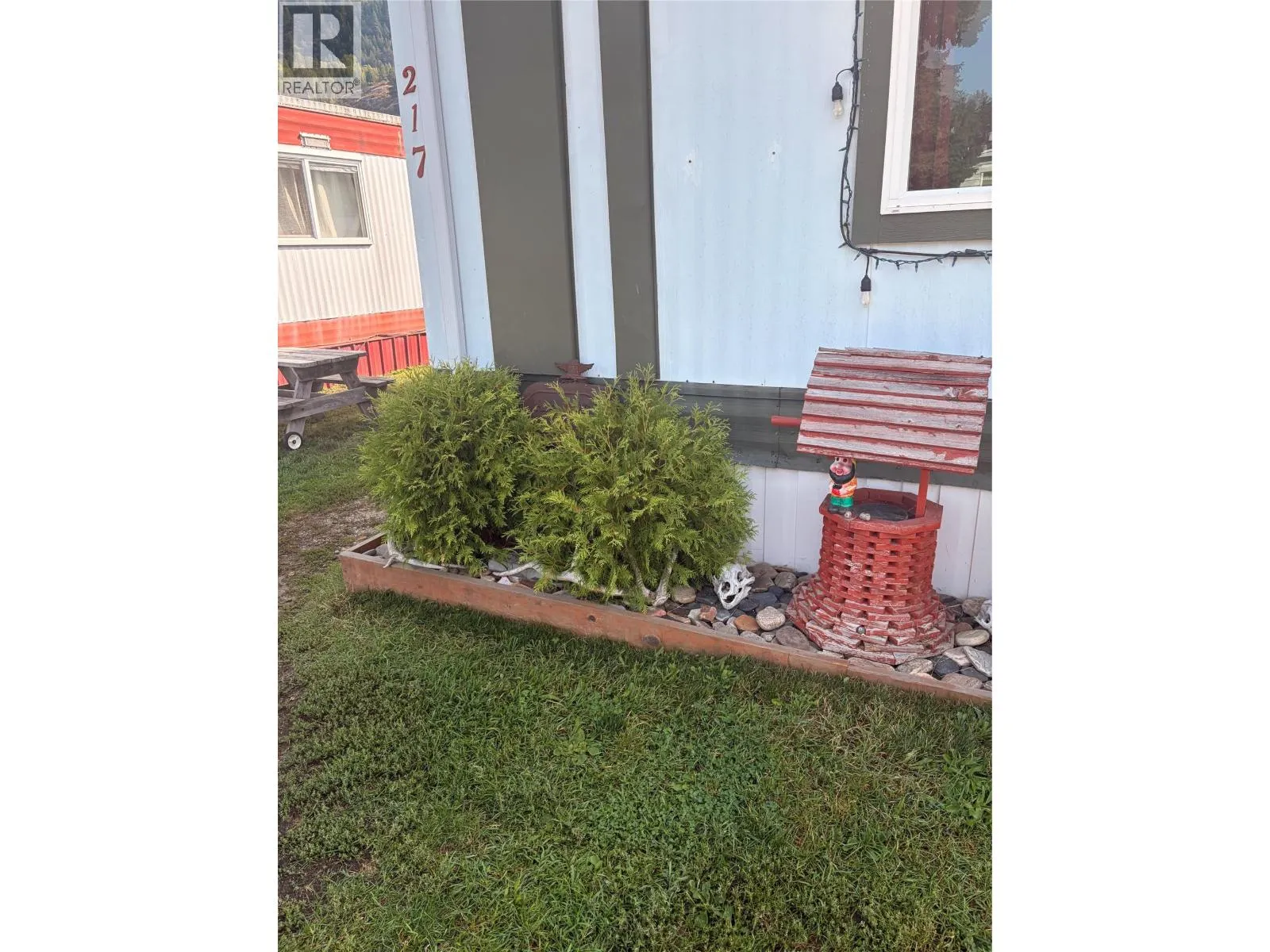 217 3RD Avenue
