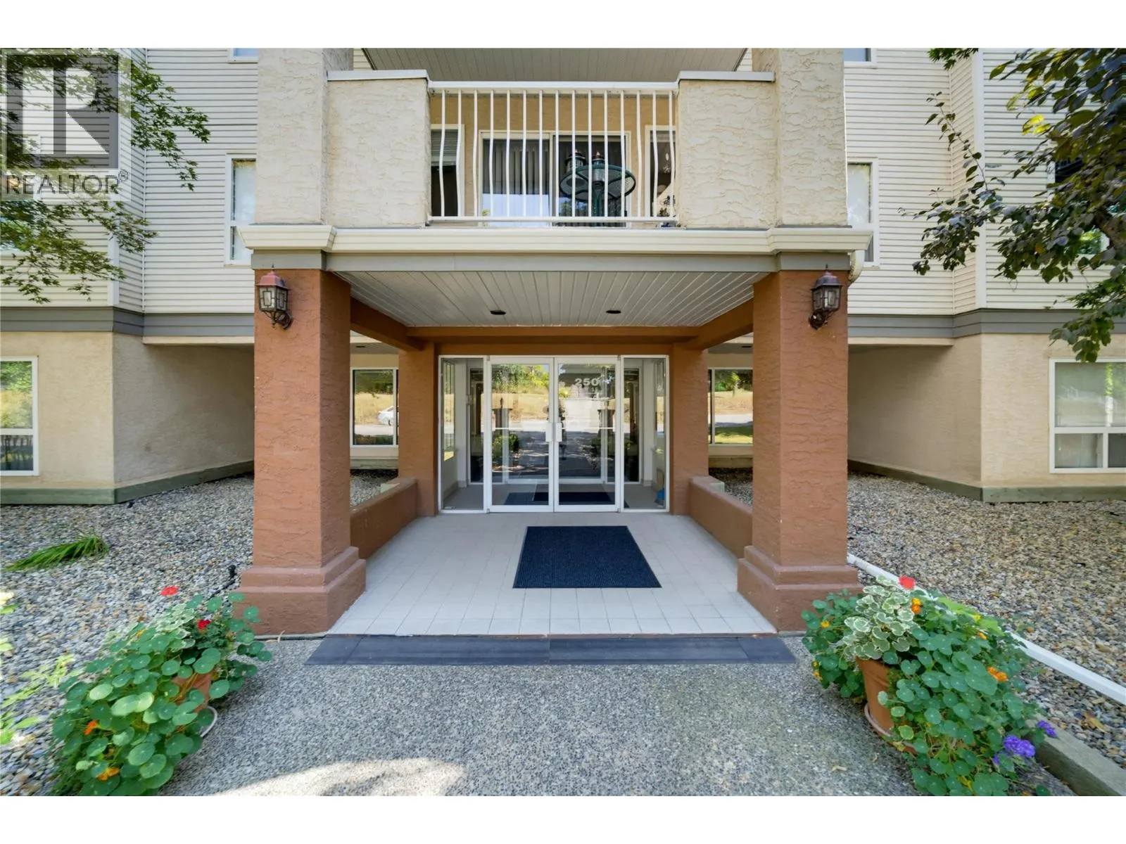 250 5 Street SE Unit# 111