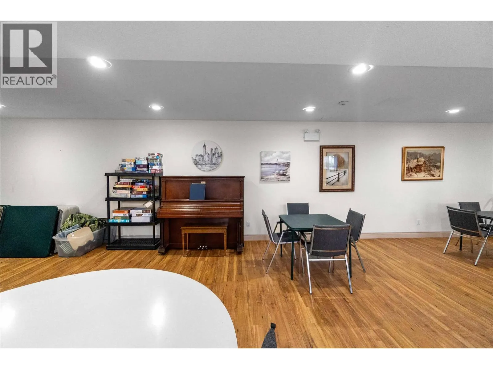 250 5 Street SE Unit# 111